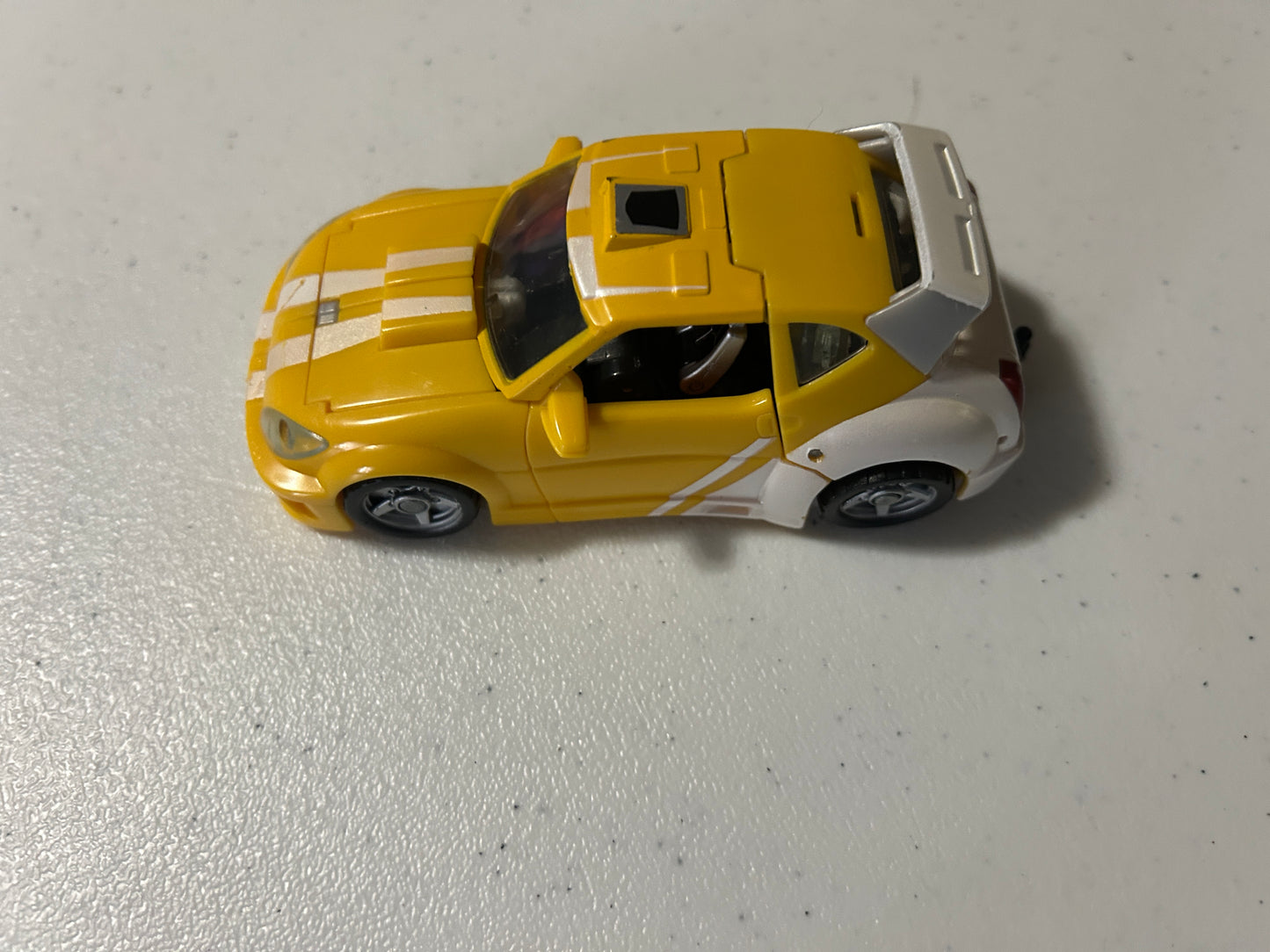 TF Classics Bumblebee deluxe incomplete