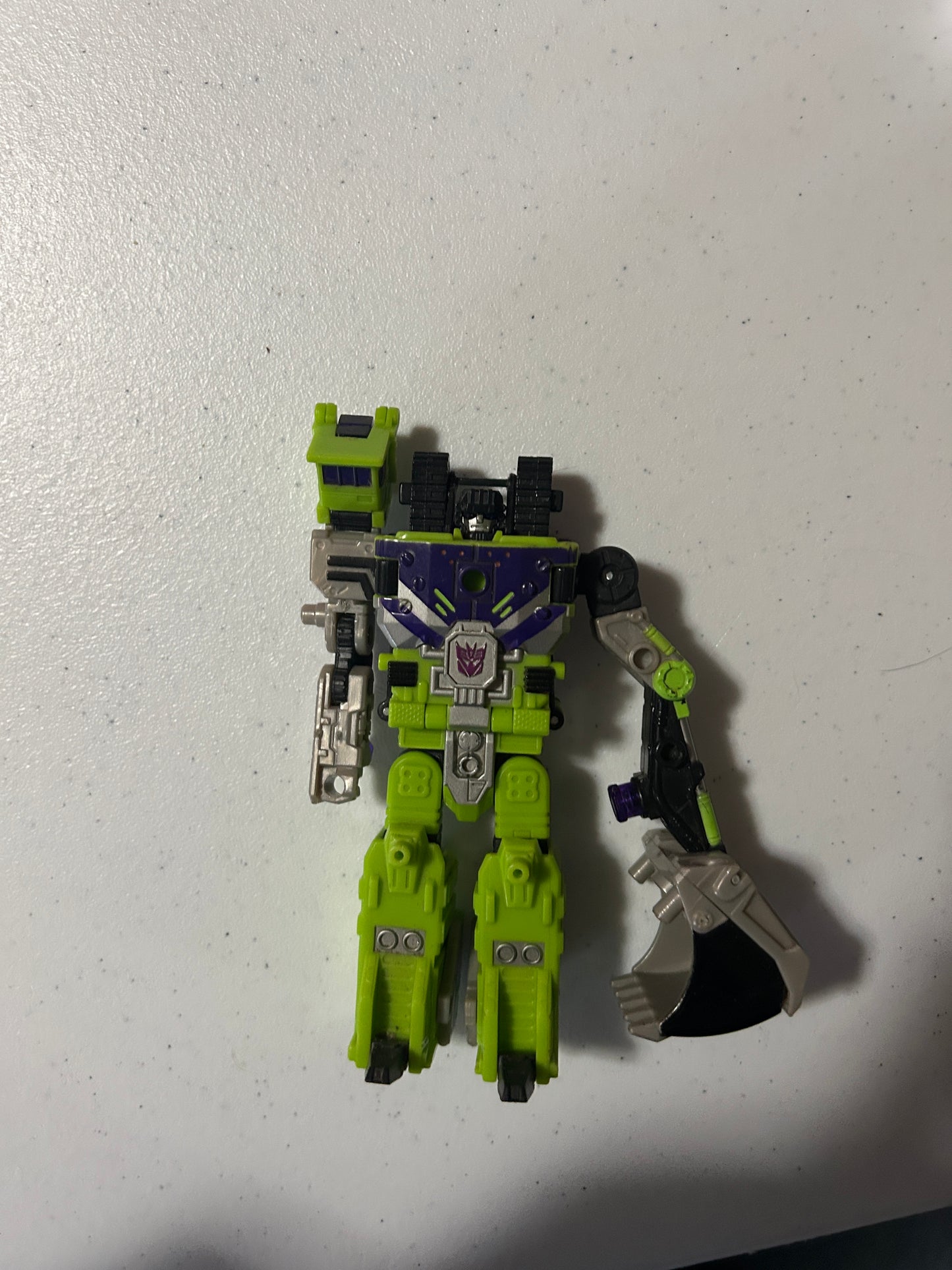 TF Classics Scavenger deluxe incomplete