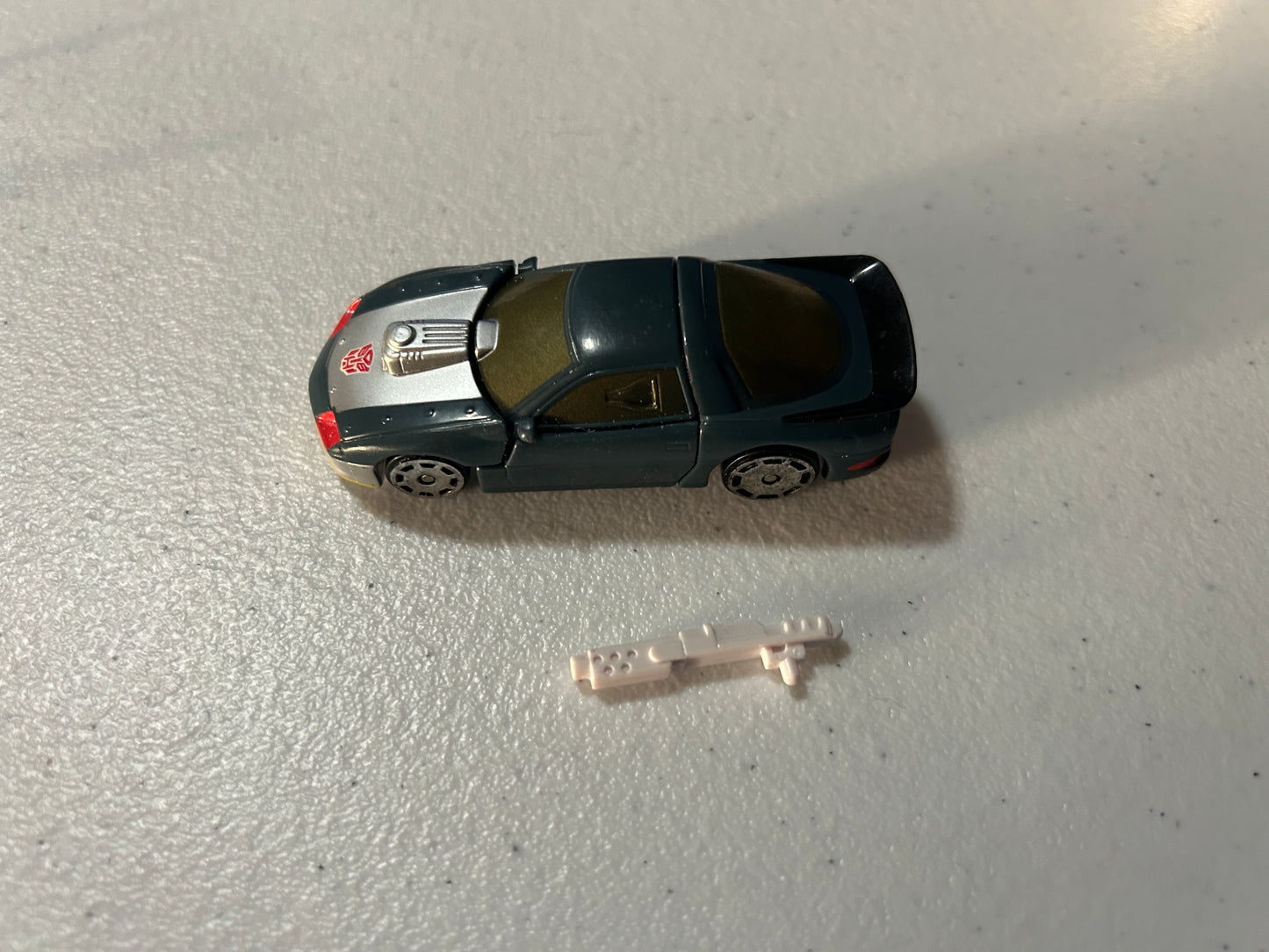 TF Universe 1.0 Silverstreak KB Toys exclusive spychanger