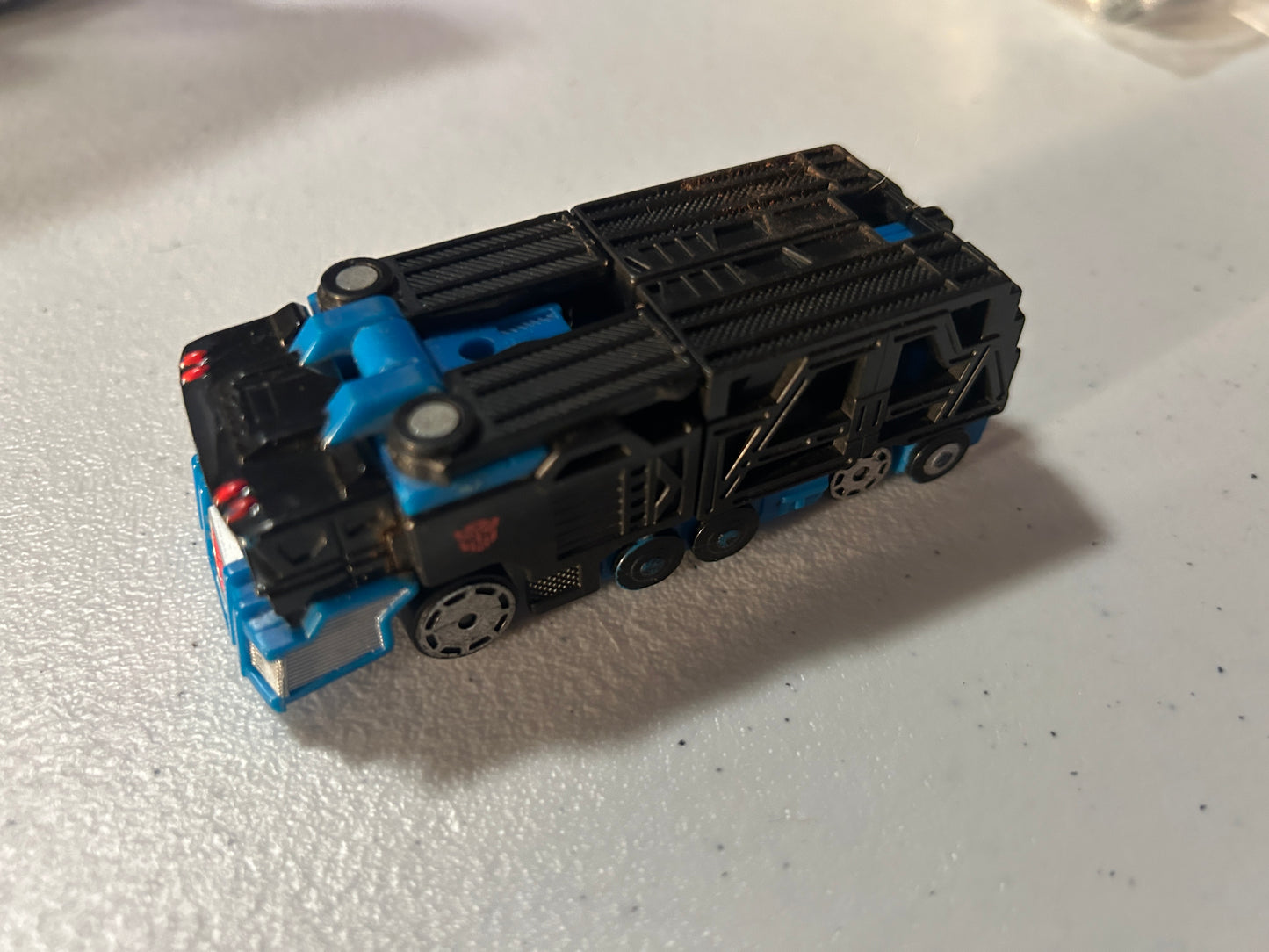 TF Universe 1.0 Ultra Magnus Walmart exclusive spychanger