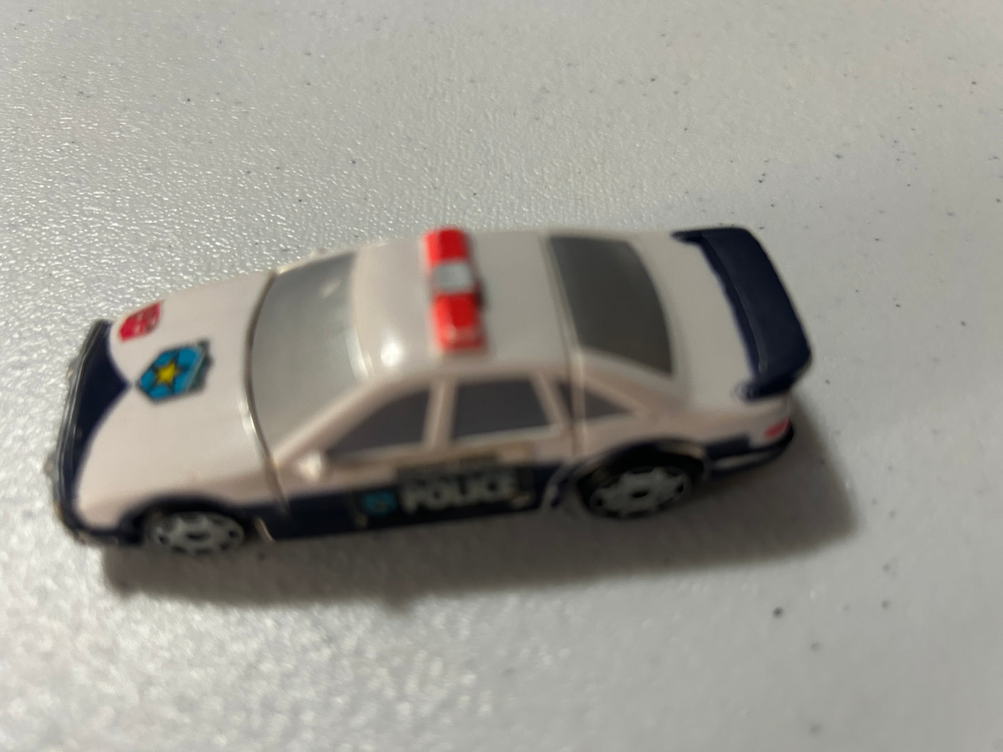 TF Universe 1.0 Prowl KB Toys exclusive spychanger incomplete