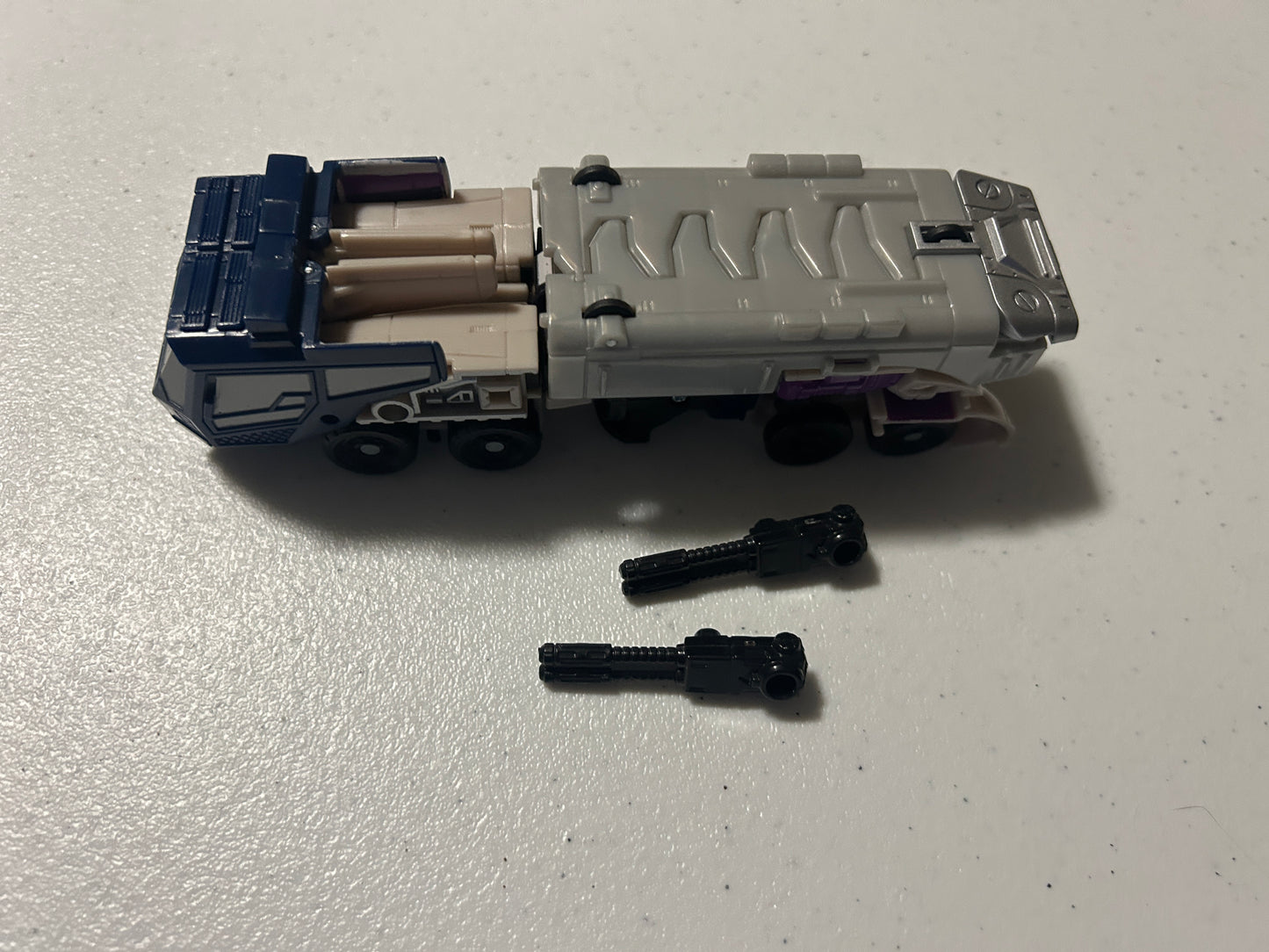 TF Universe 2.0 Tankor deluxe