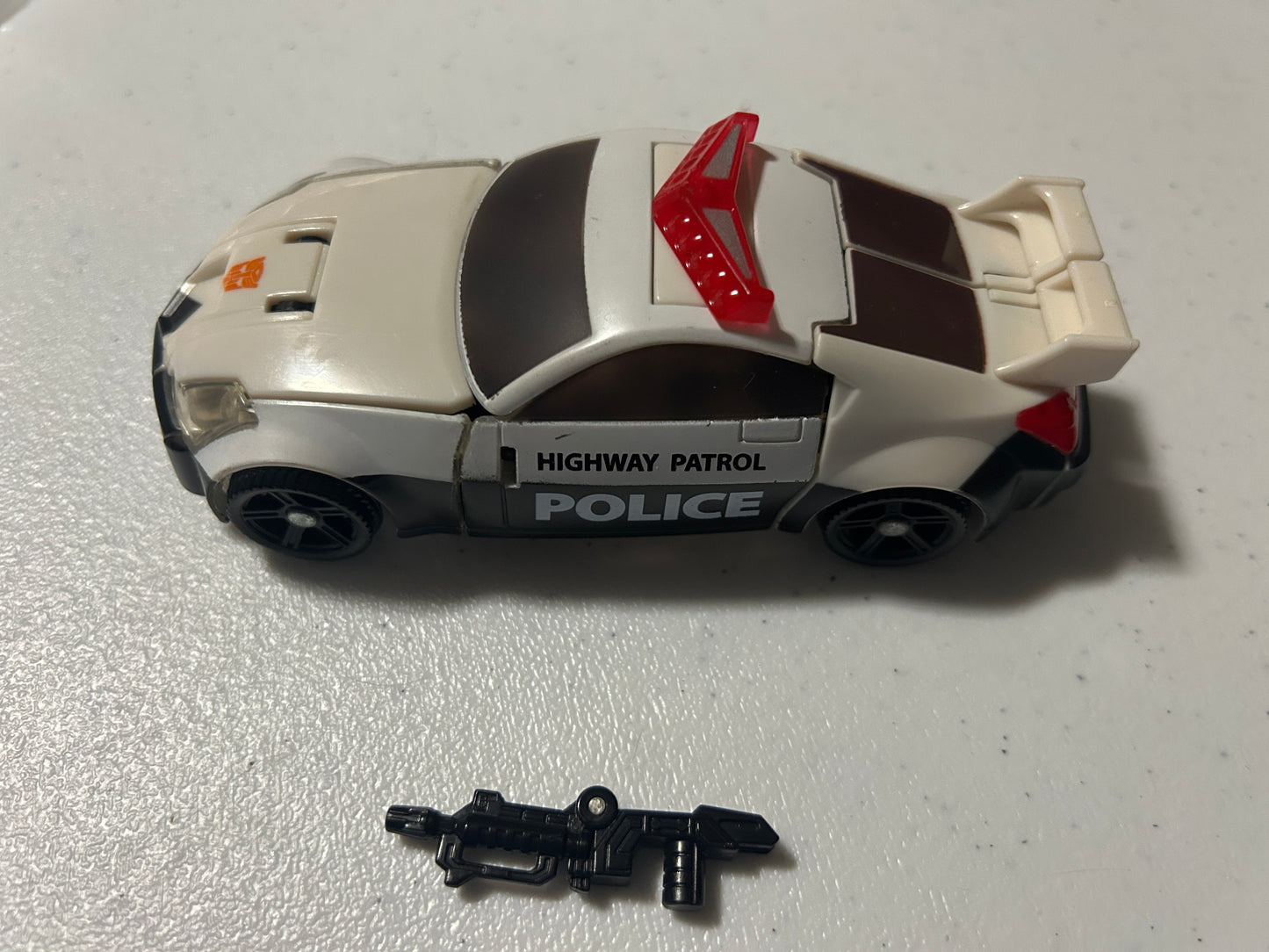 TF Universe 2.0 Prowl deluxe