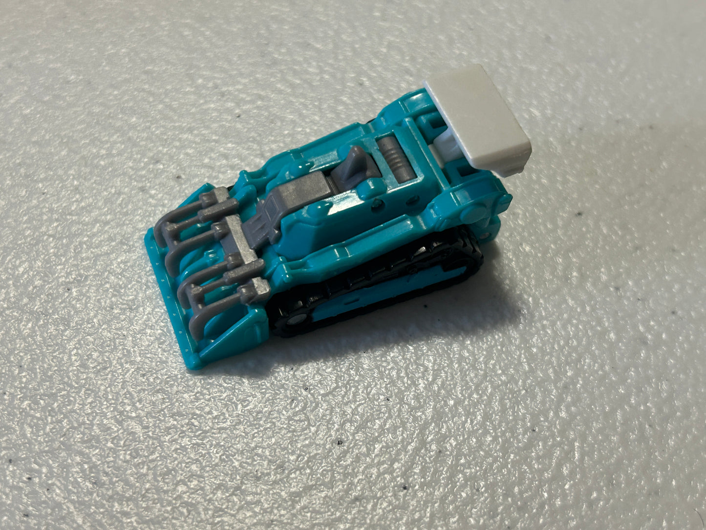 TF Generations Groundbuster minicon