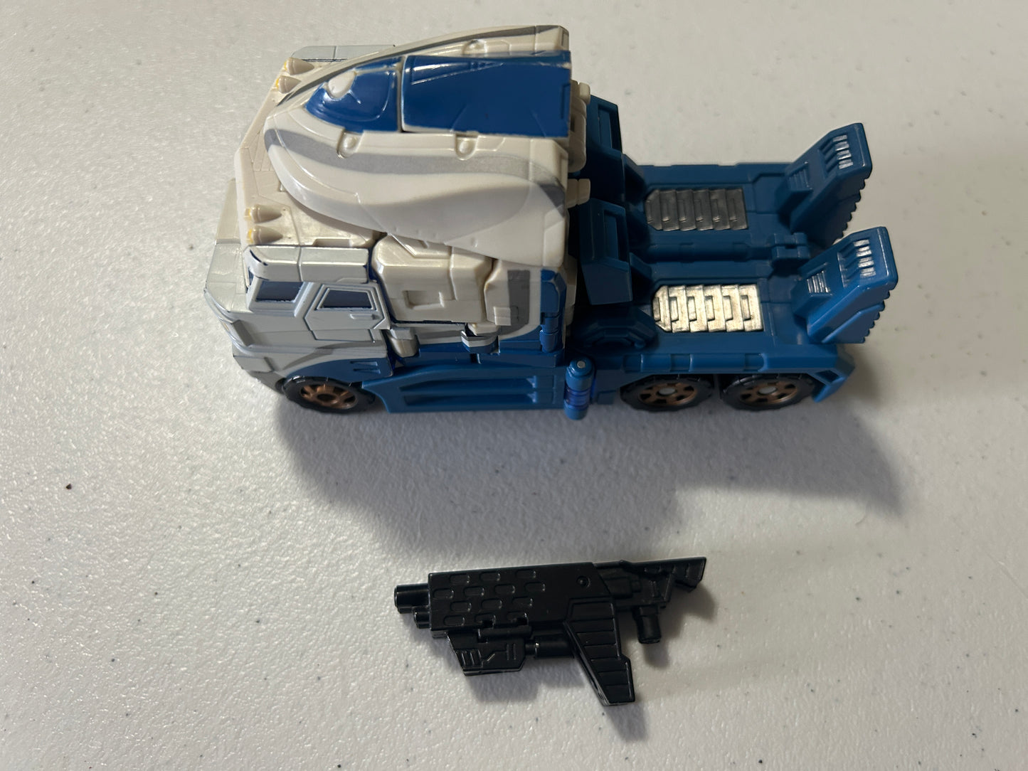 TF Classics Ultra Magnus voyager