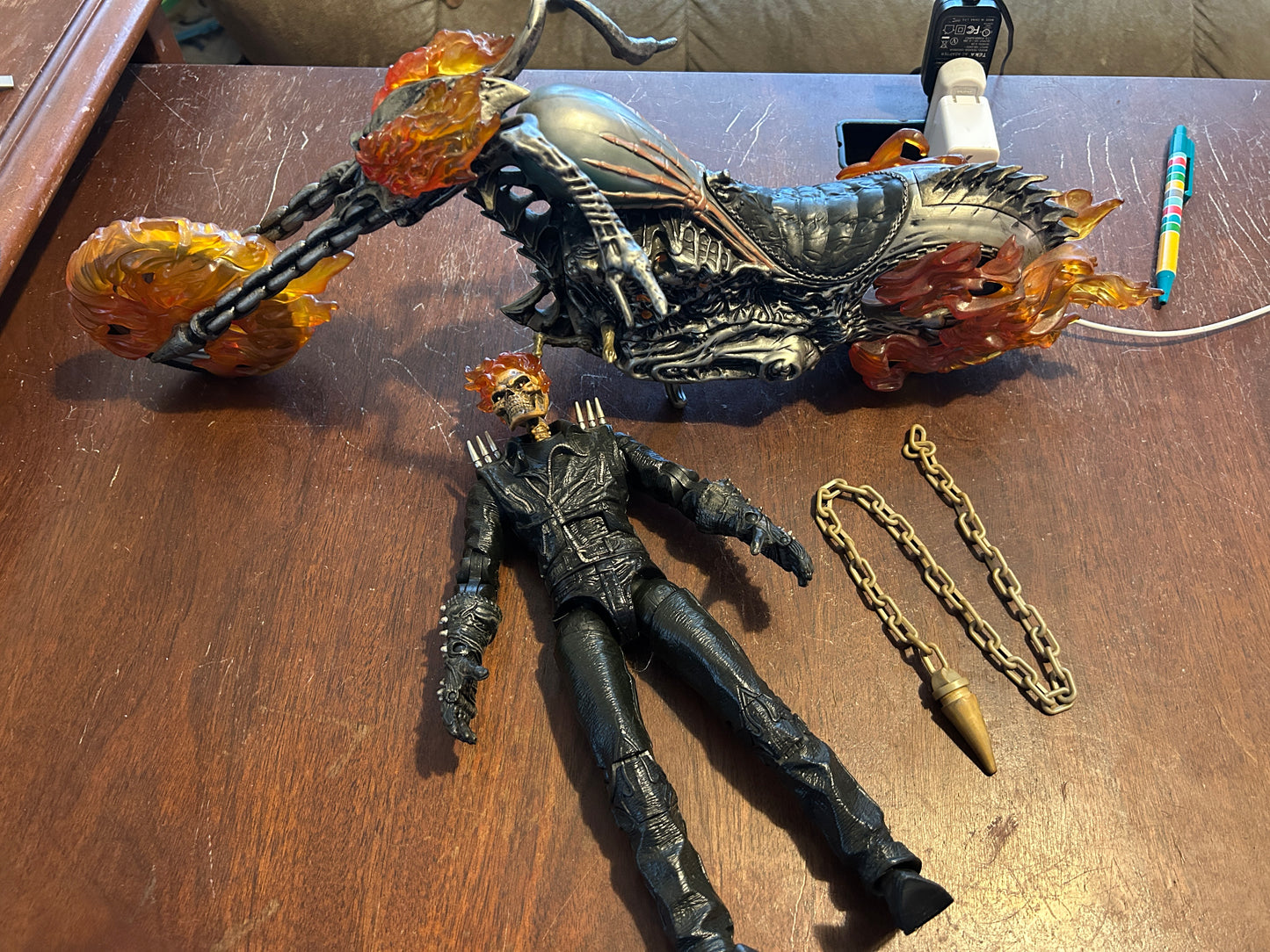 Marvel Ultimate Ghost Rider & Flame Cycle