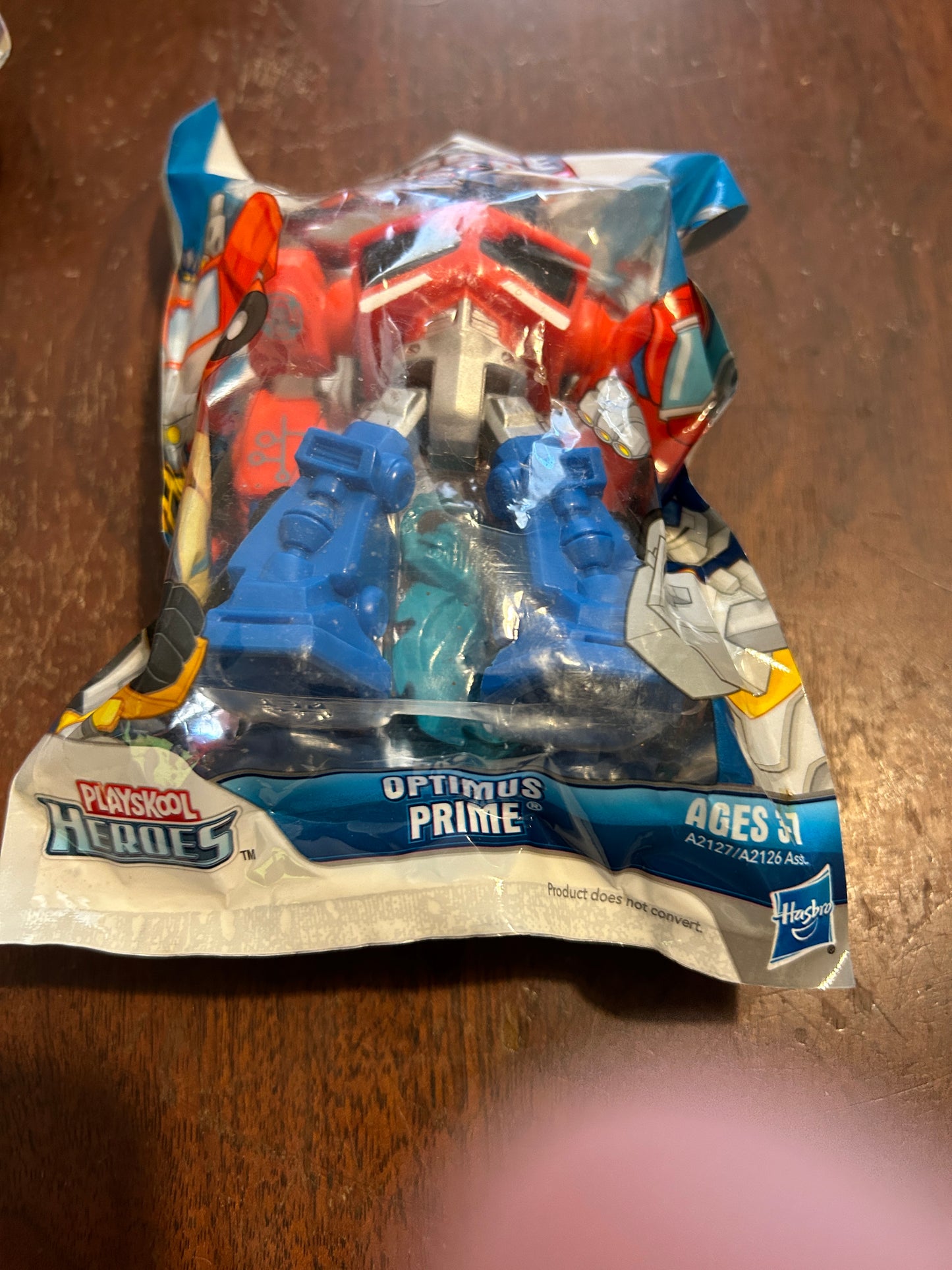 TF Botcon / TFCC 2014 exclusive Rescue Bots Optimus Prime SEALED