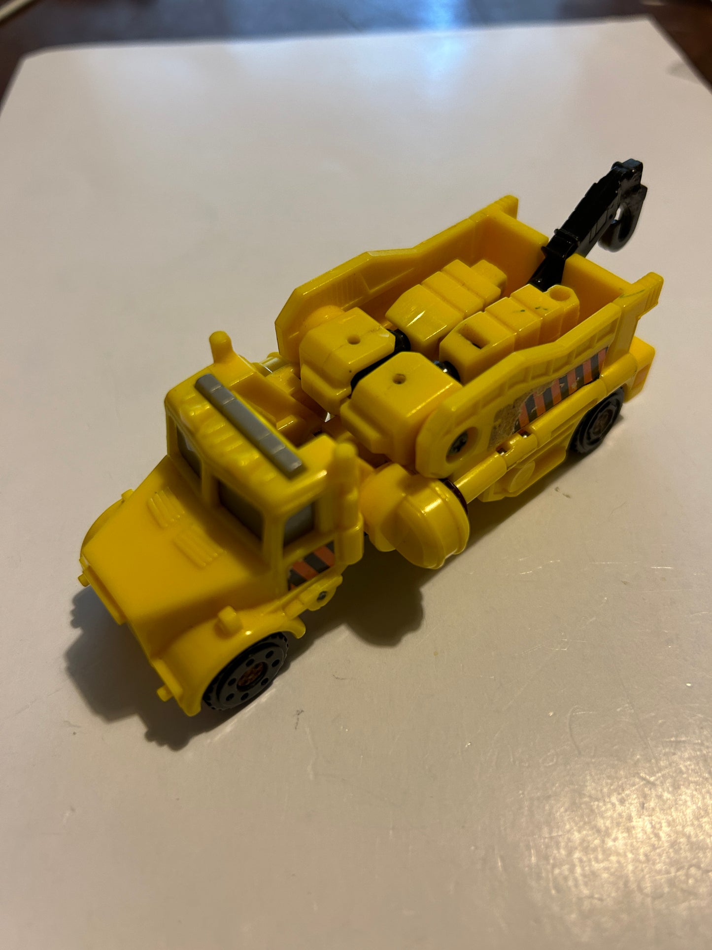 TF MW Hubcap incomplete