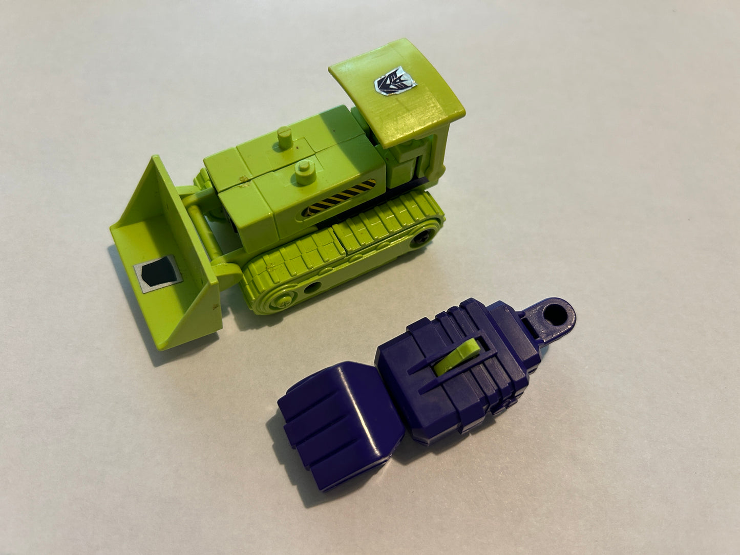 TF G1 Bonecrusher incomplete