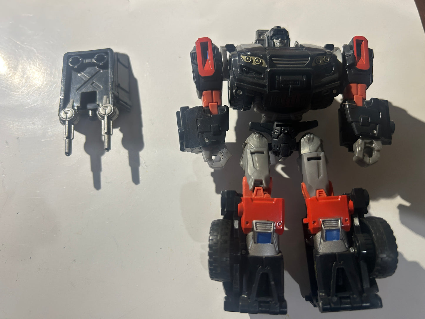 TF Generations Trailcutter dlx