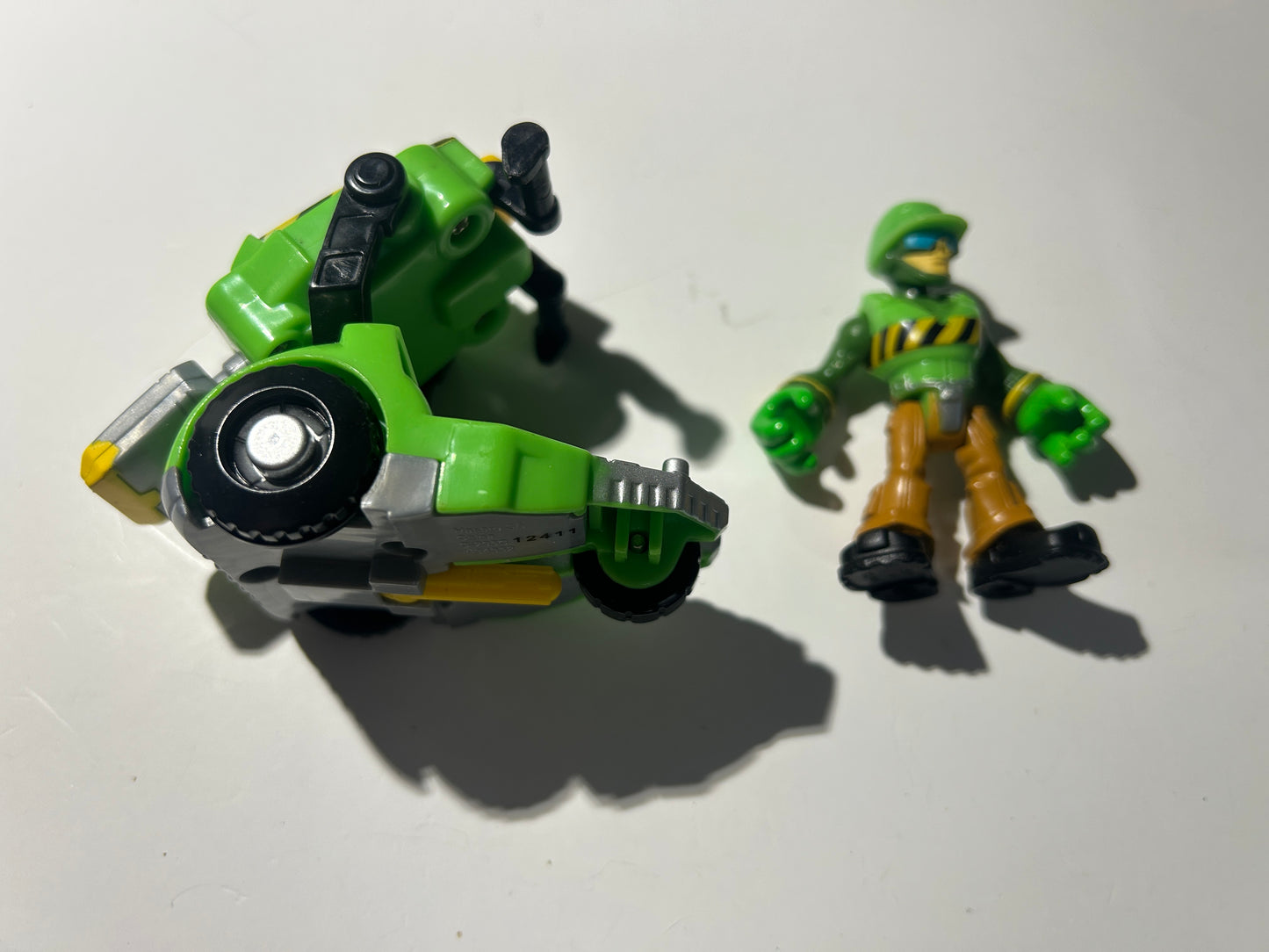 TF Rescue Bots Walker Cleveland & Jackhammer