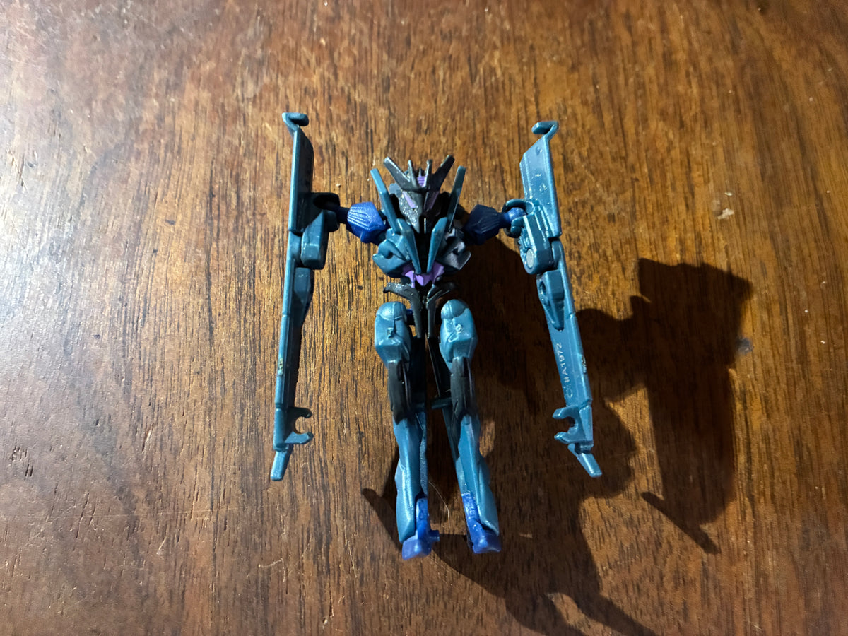 TF Prime Soundwave cyberverse incomplete