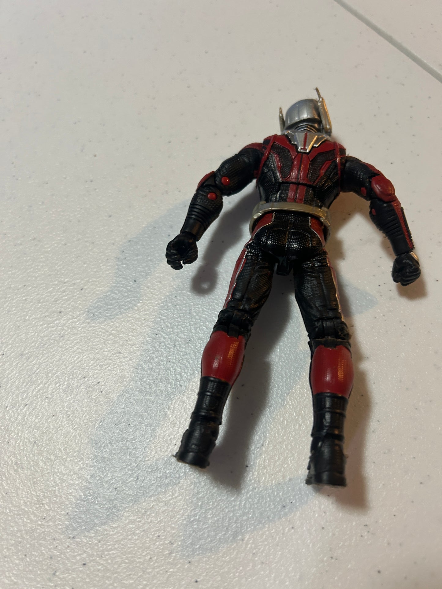 Marvel Legends Ant-Man (MCU Ant-Man & the Wasp)