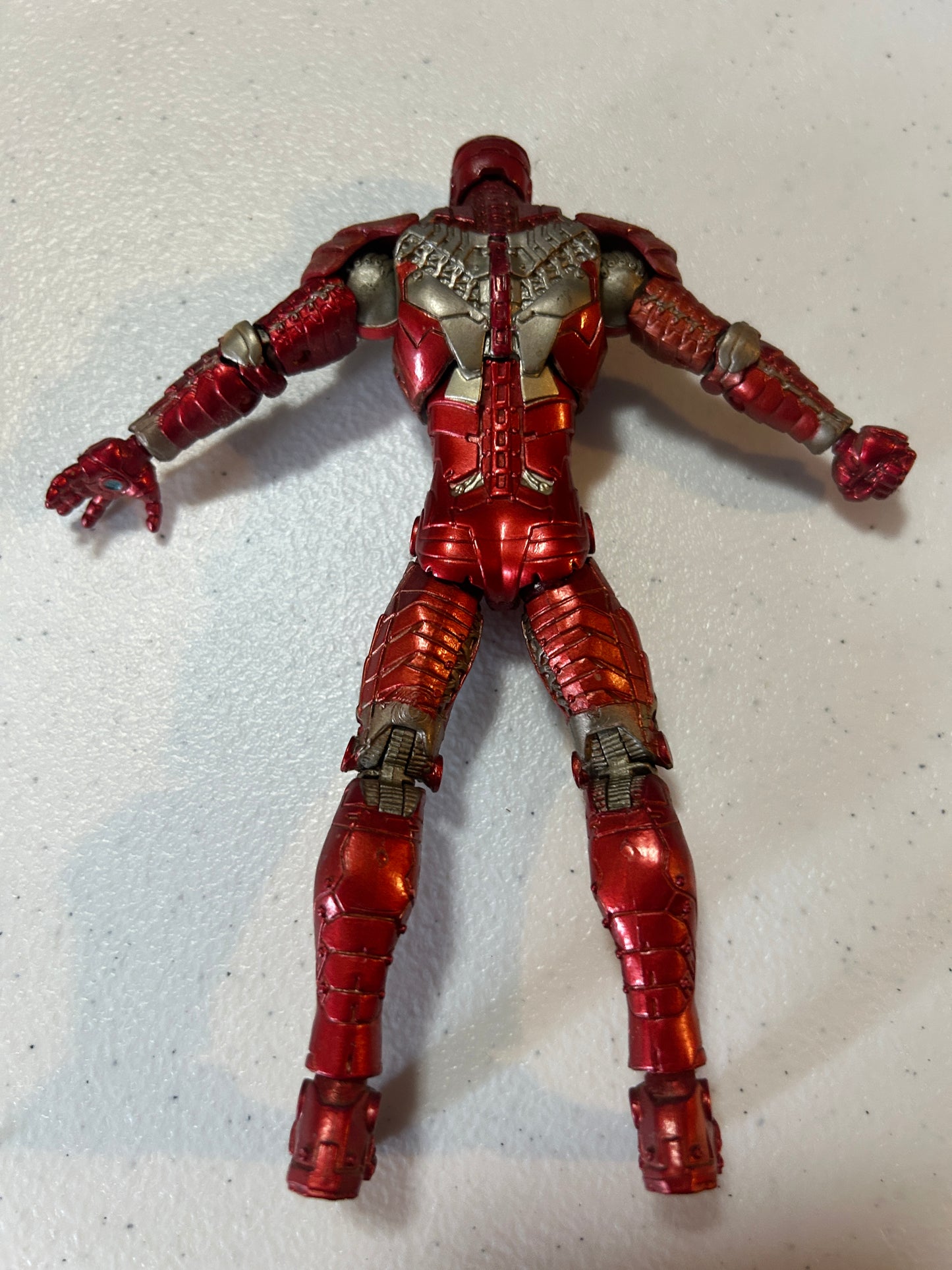 Marvel Legends Iron Man 2 Mk 5 (MCU Suitcase Armor))