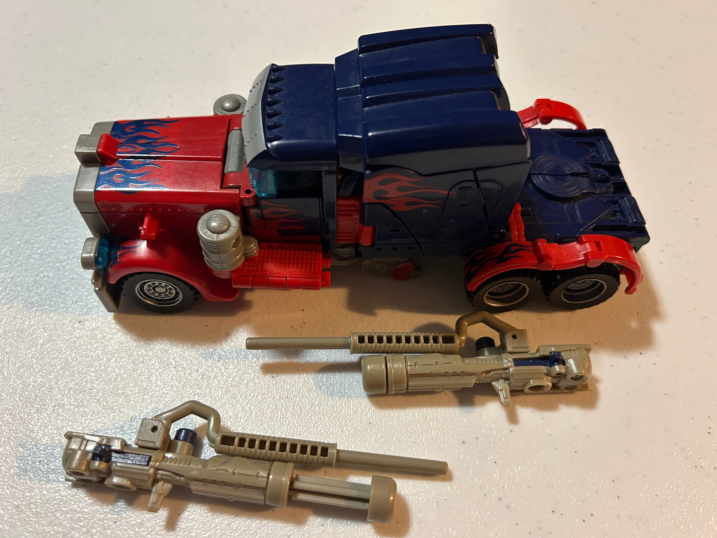 TF Movie 1 Optimus Prime voyager