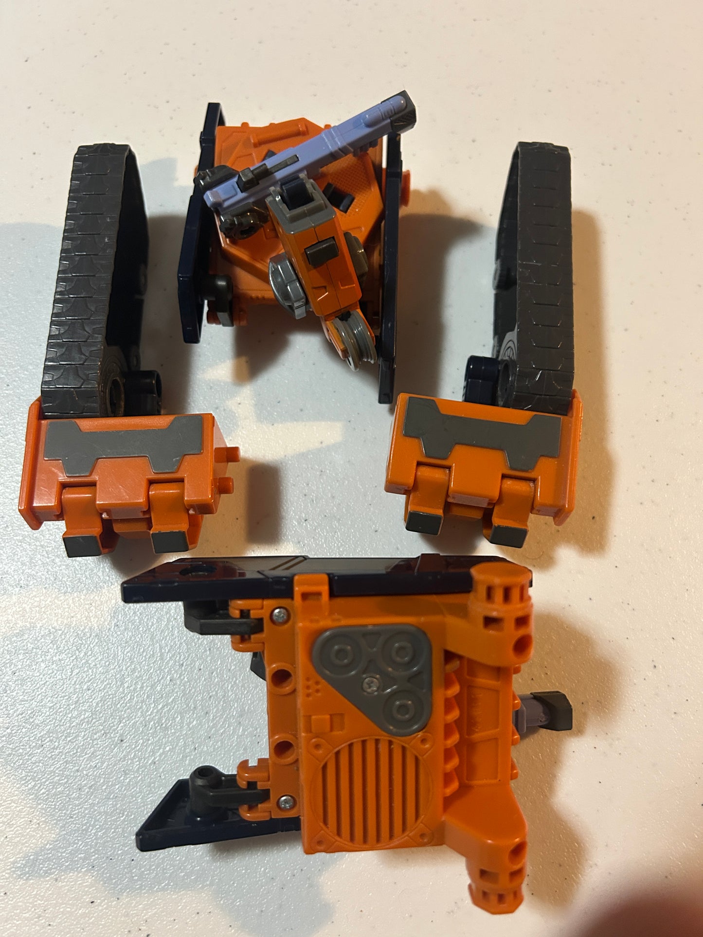 TF Energon Landmine armor incomplete