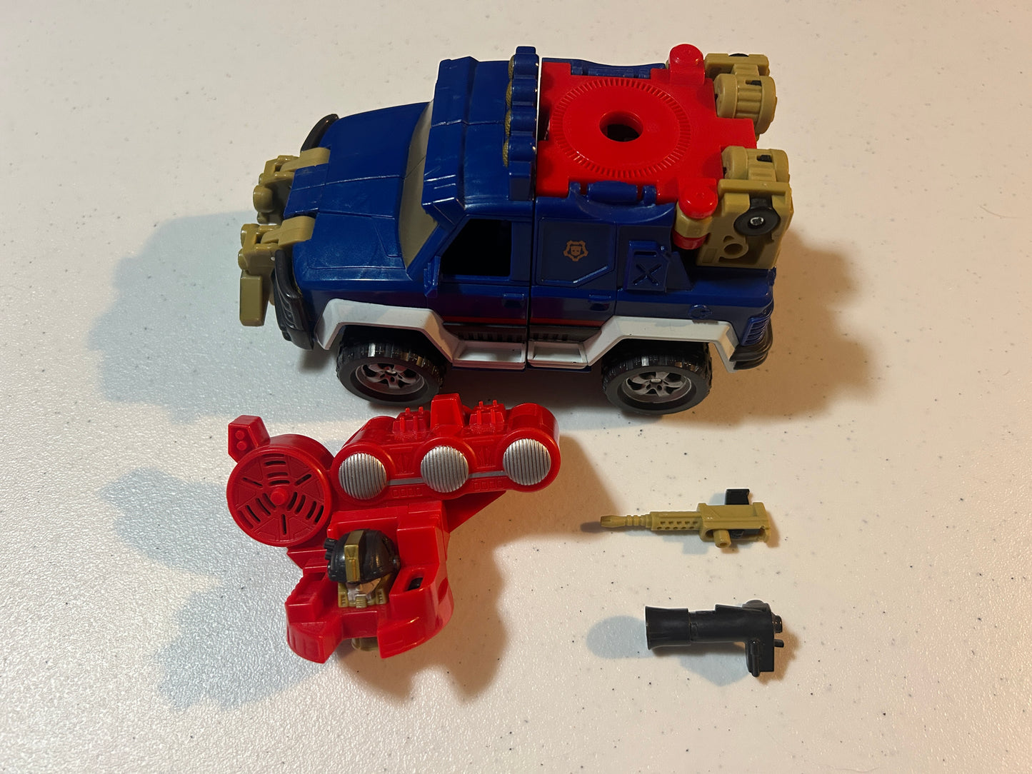 TF Energon Ironhide blue version incomplete
