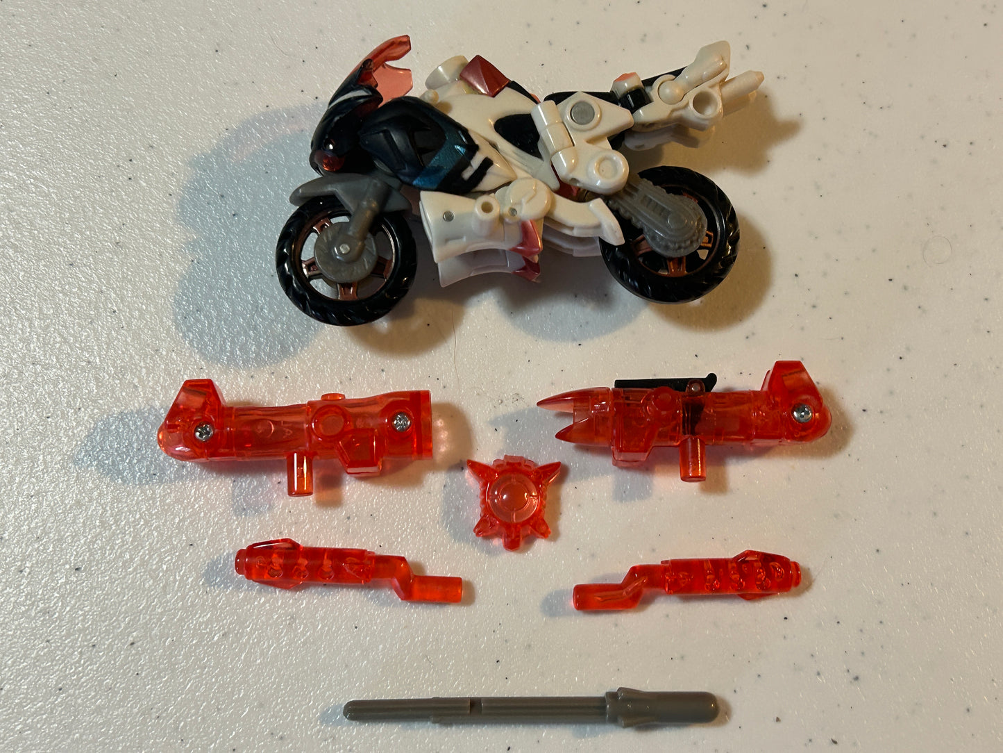 TF Energon Arcee omnicon