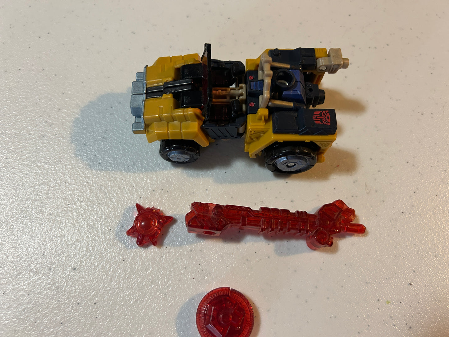 TF Energon Strongarm omnicon yellow