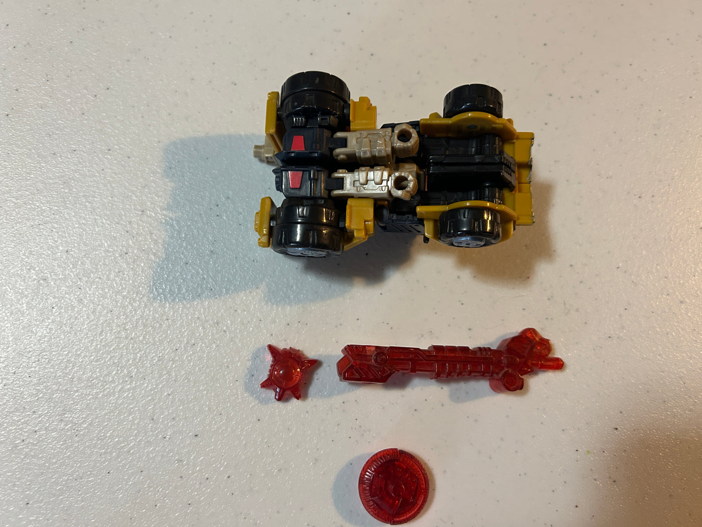 TF Energon Strongarm omnicon yellow