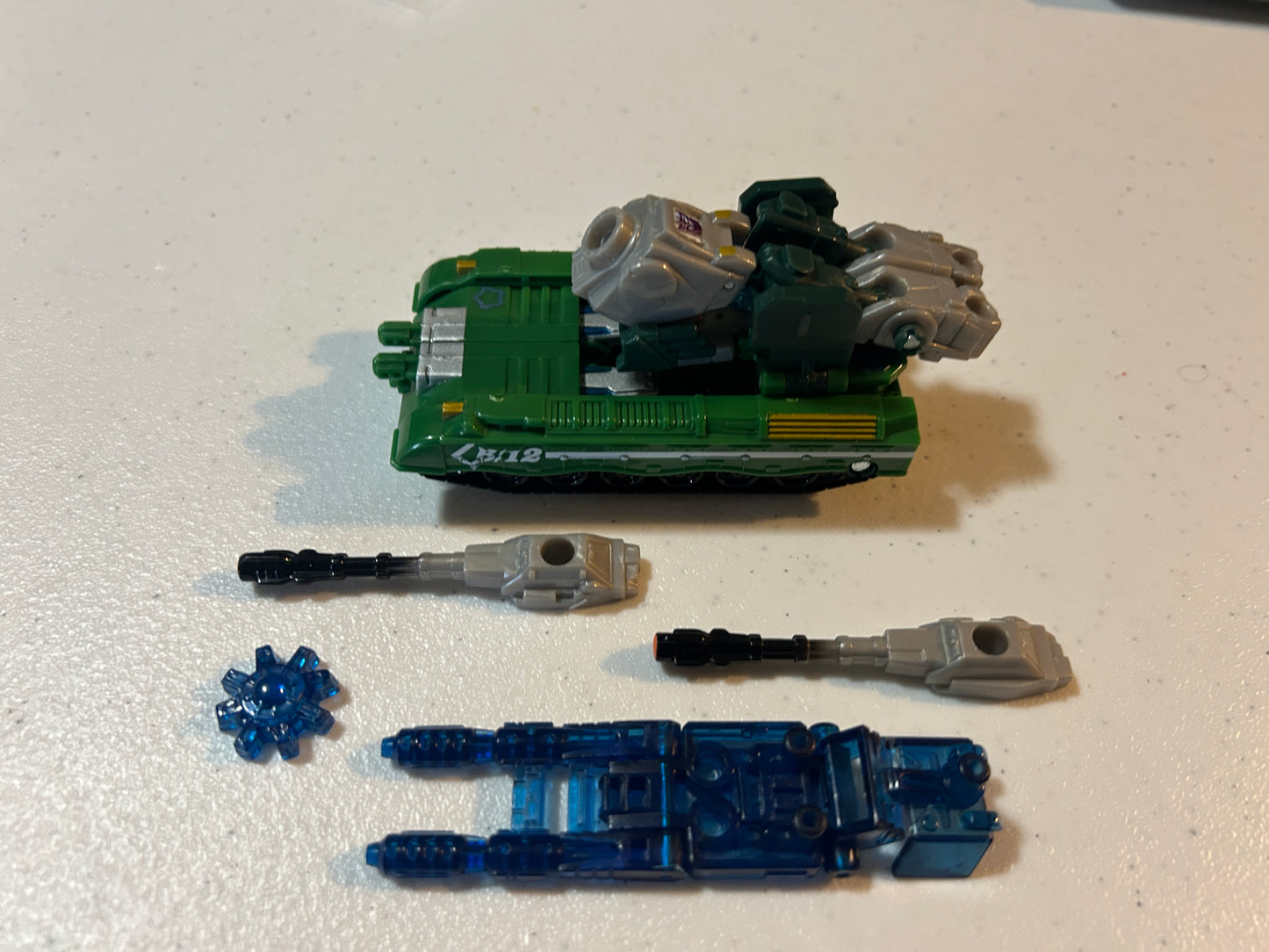 TF Energon Kickback basic