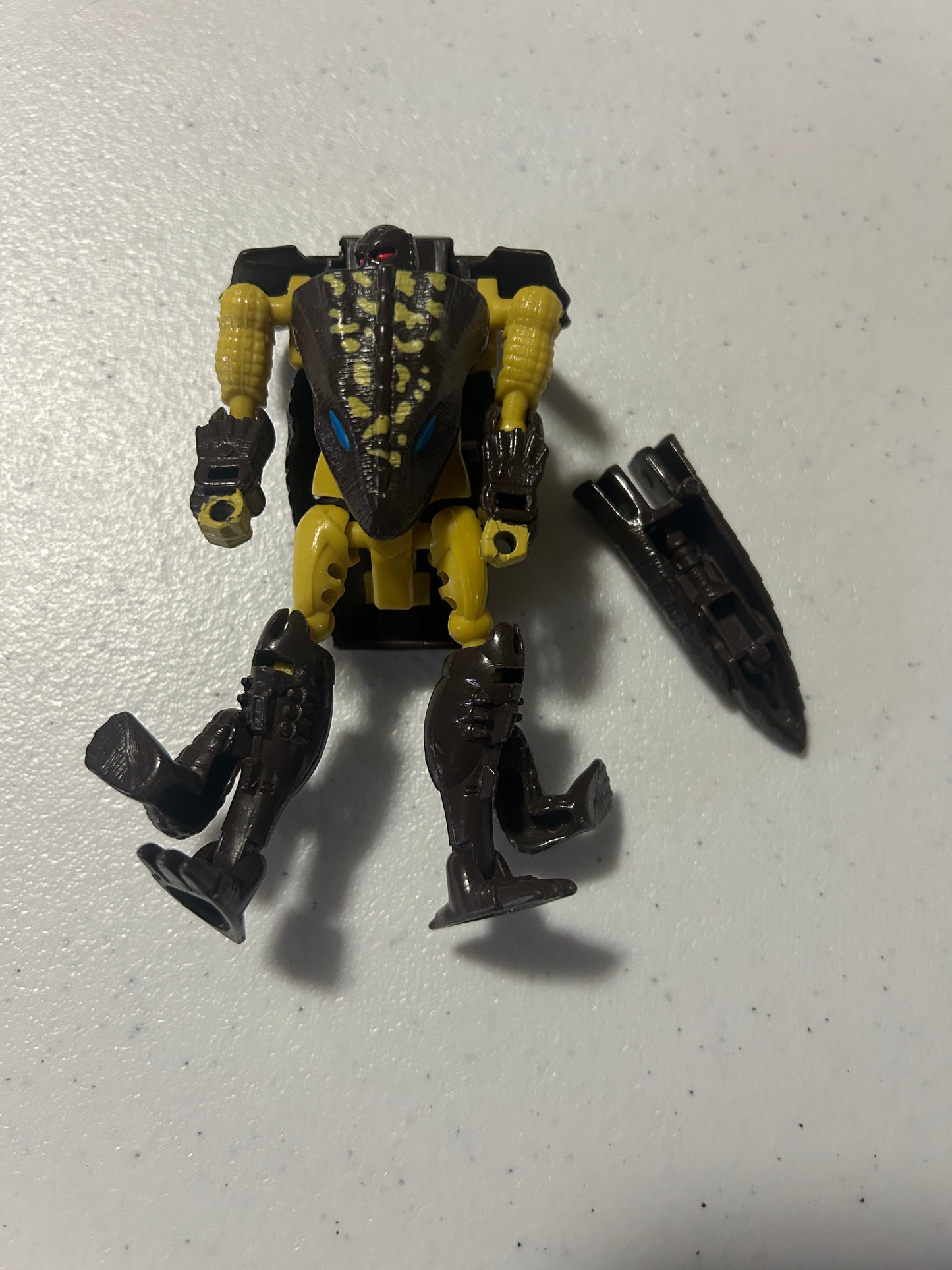 TF Beast Wars Iguanus