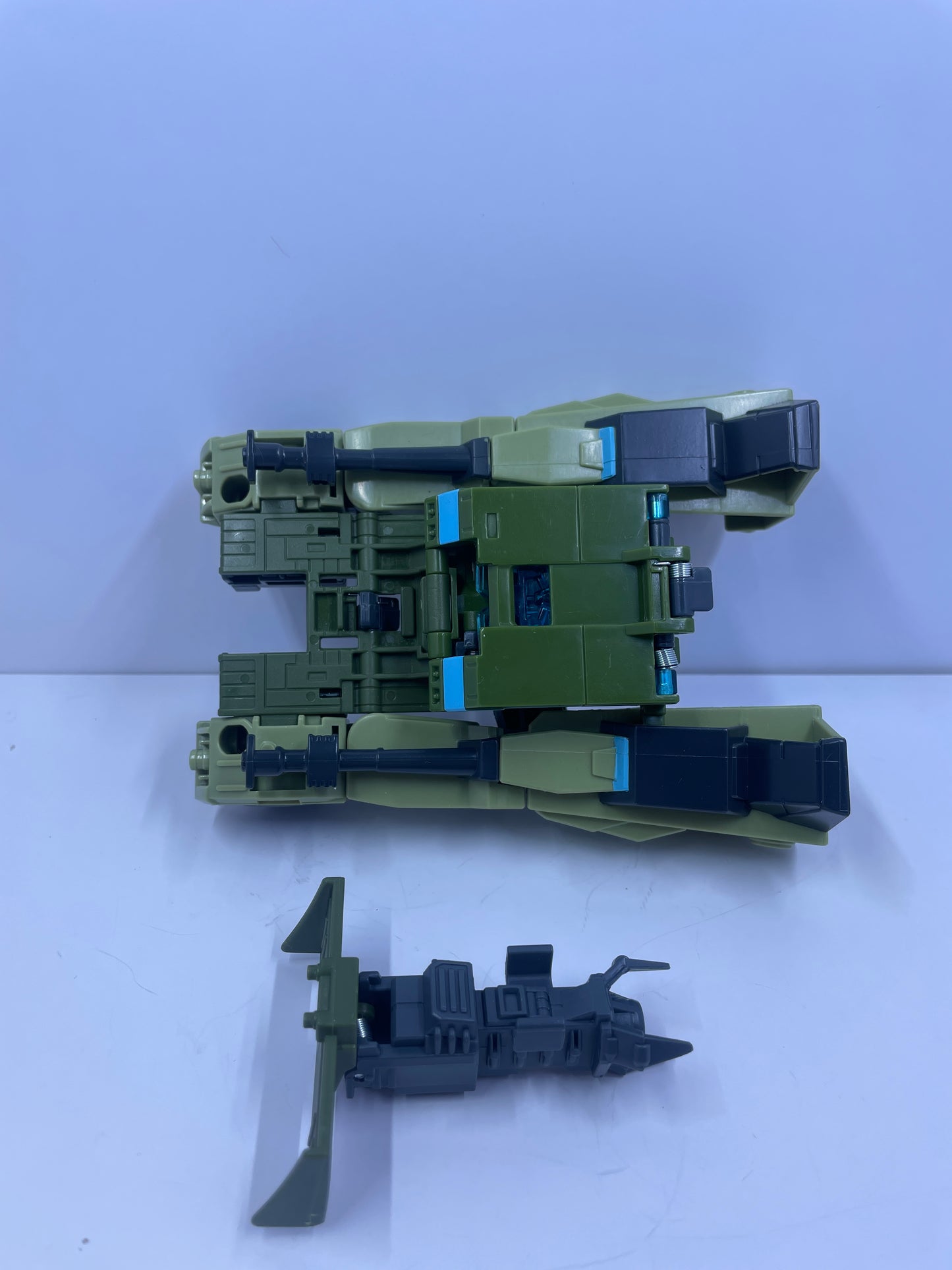 TF Cyberverse Rack N Ruin