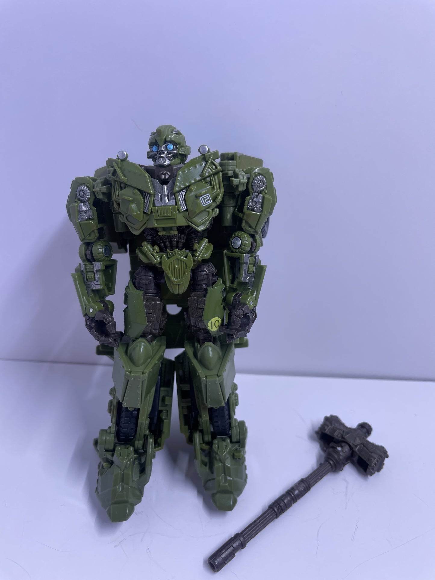 TF Studio Series Buzzworthy WW2 Bumblebee #26