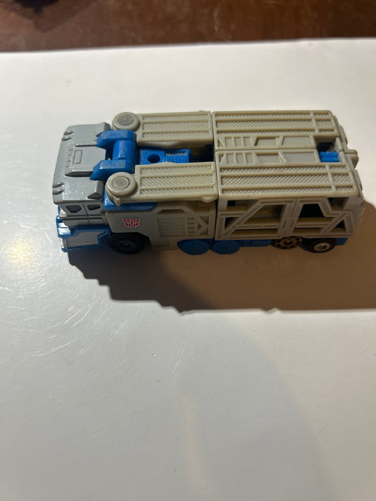 TF RID2001 Ultra Magnus spychanger