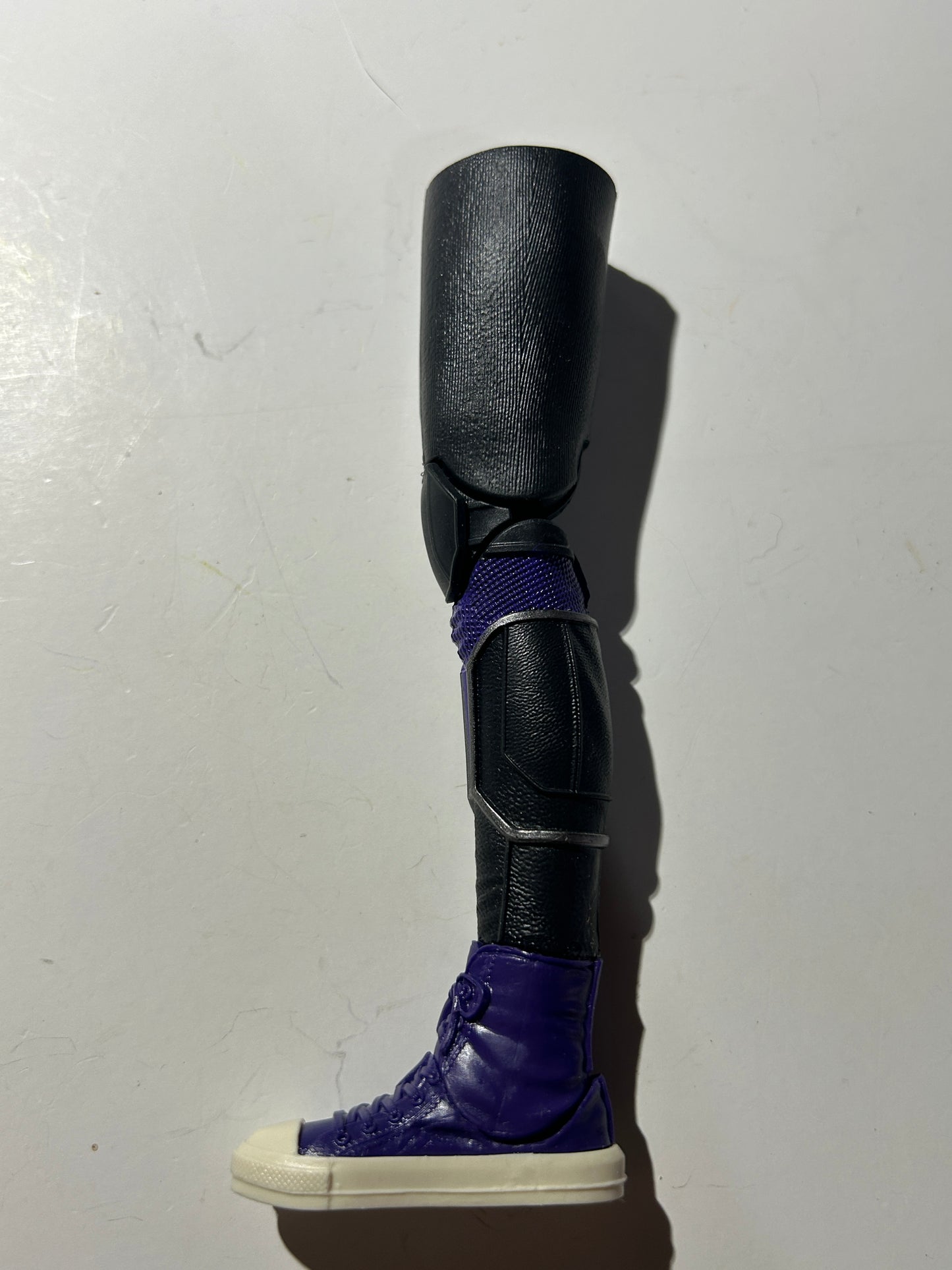 Marvel Legends Cassie Lang right leg