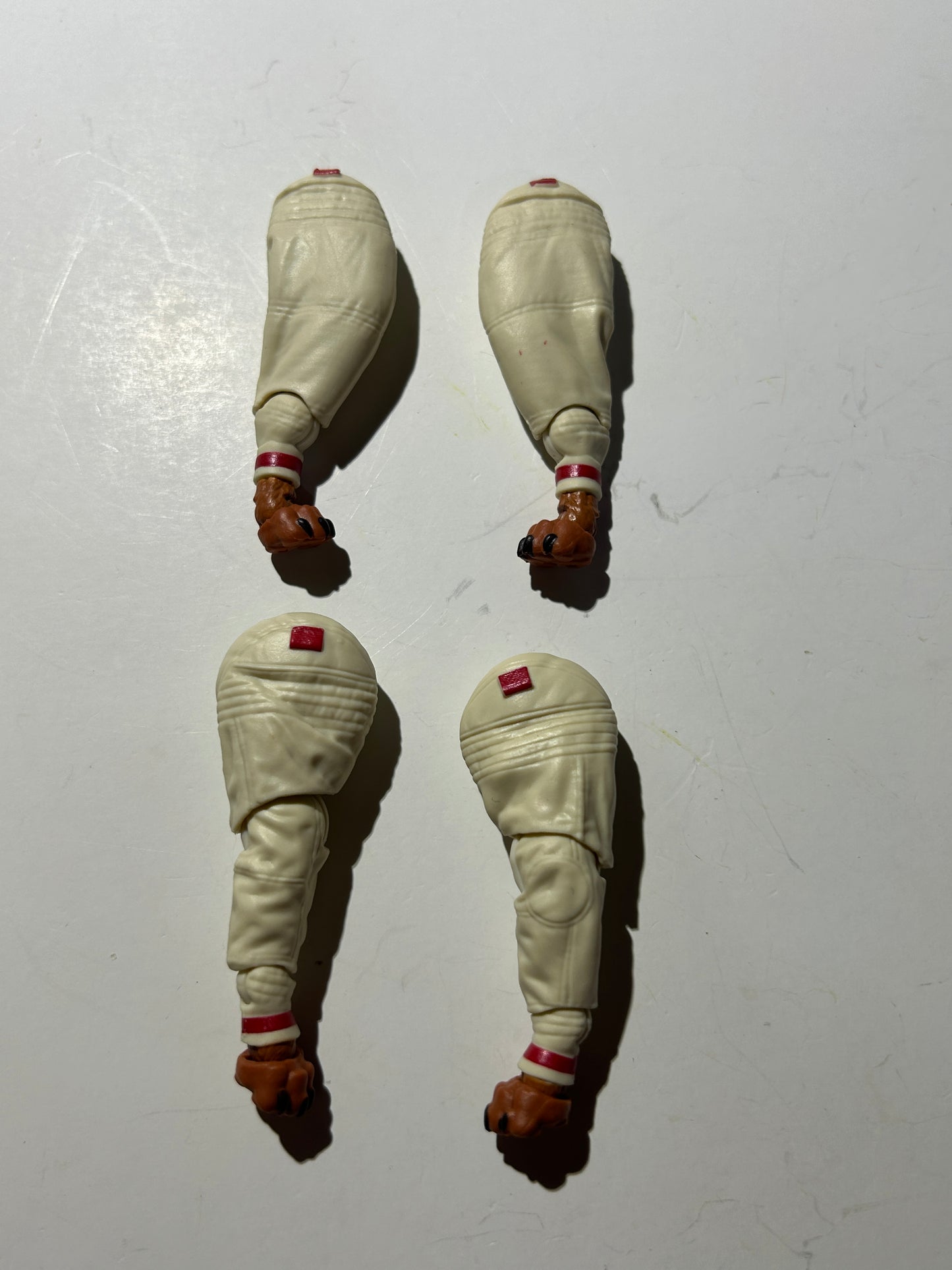 Marvel Legends Guardians of the Galaxy Cosmo dog 4x legs