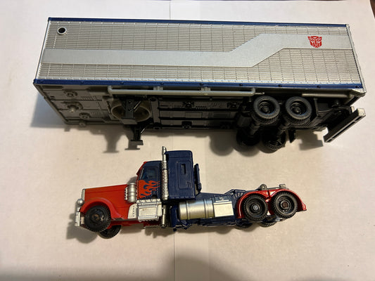 DotM Movie 3 Optimus Prime w/ 3rd party trailer