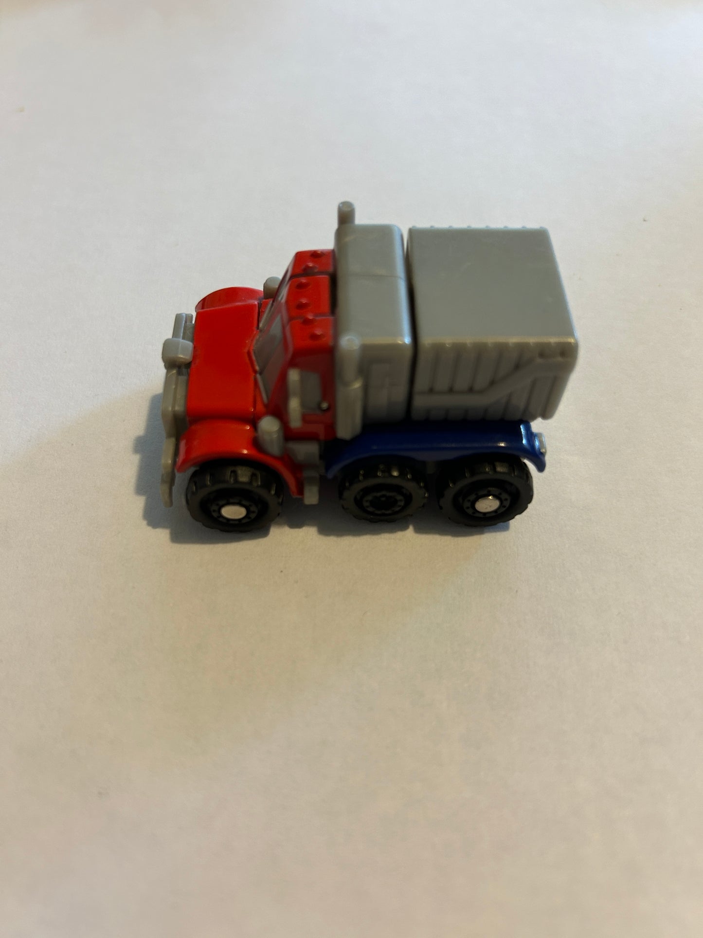 TF Bot Shots Optimus cab