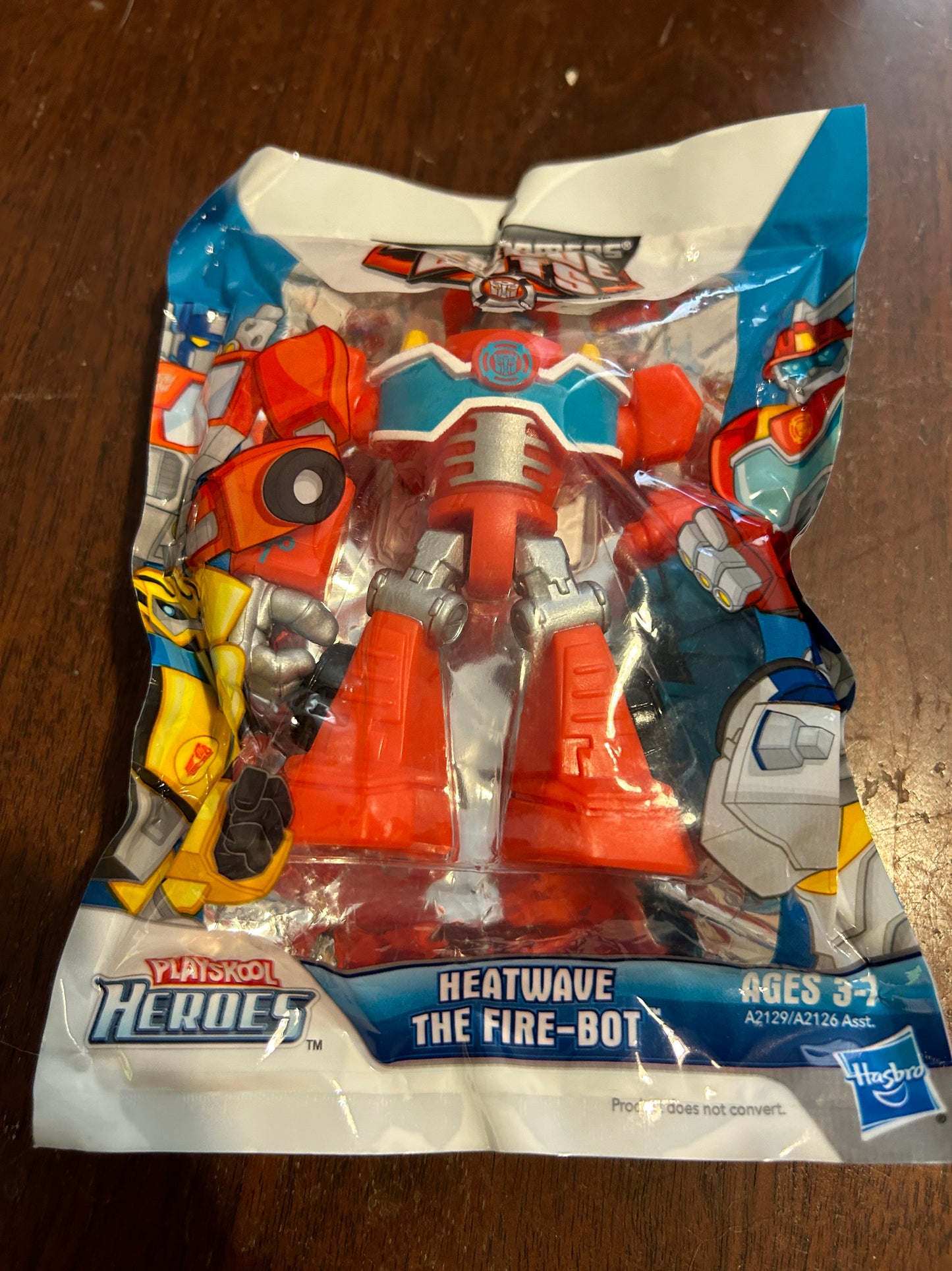 Botcon  / TFCC 2014 exclusive Rescue Bots Heatwave SEALED