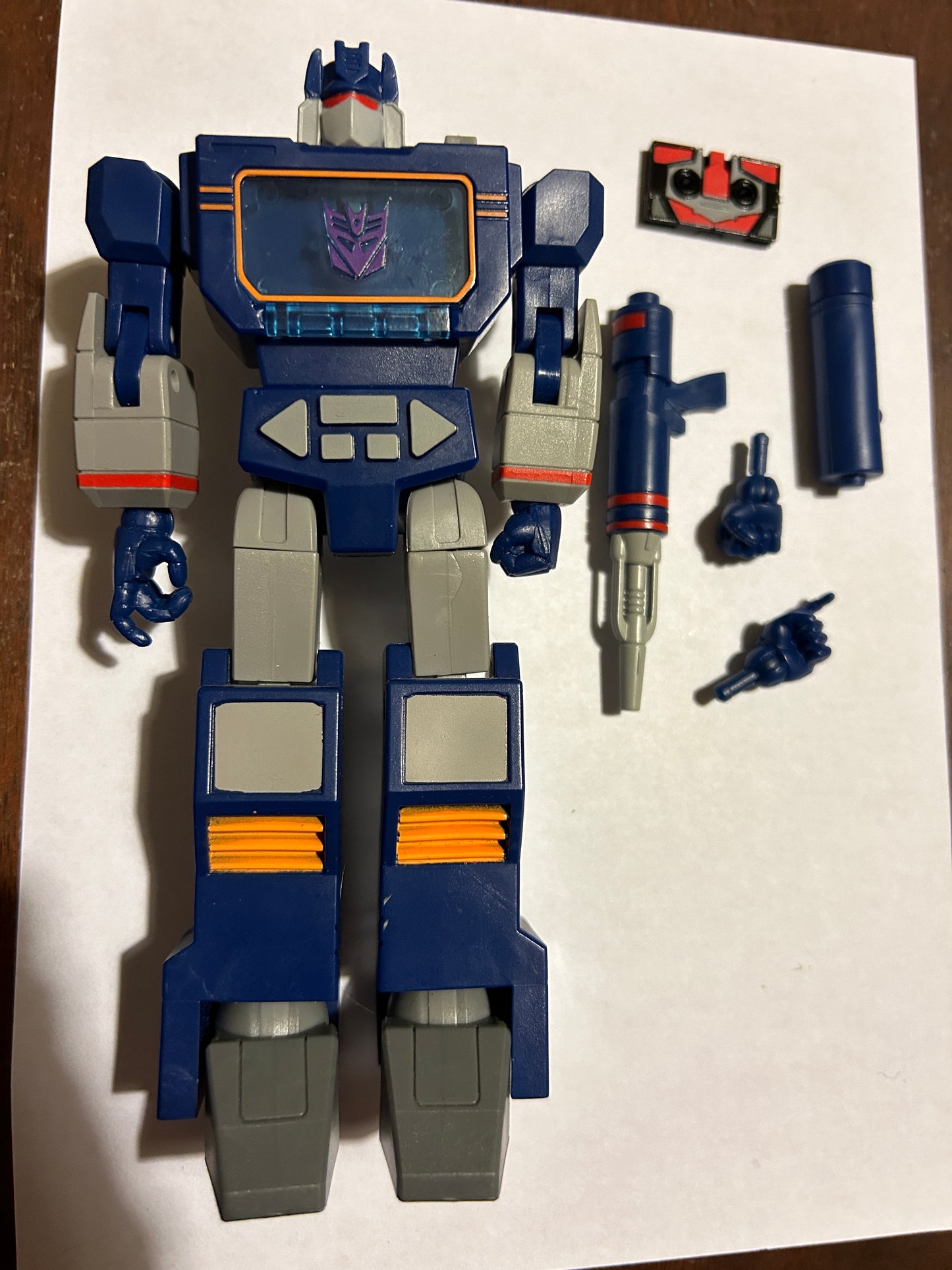 TF R.E.D. Soundwave