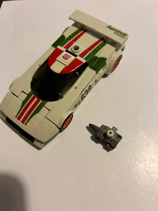 TF Earthrise Wheeljack