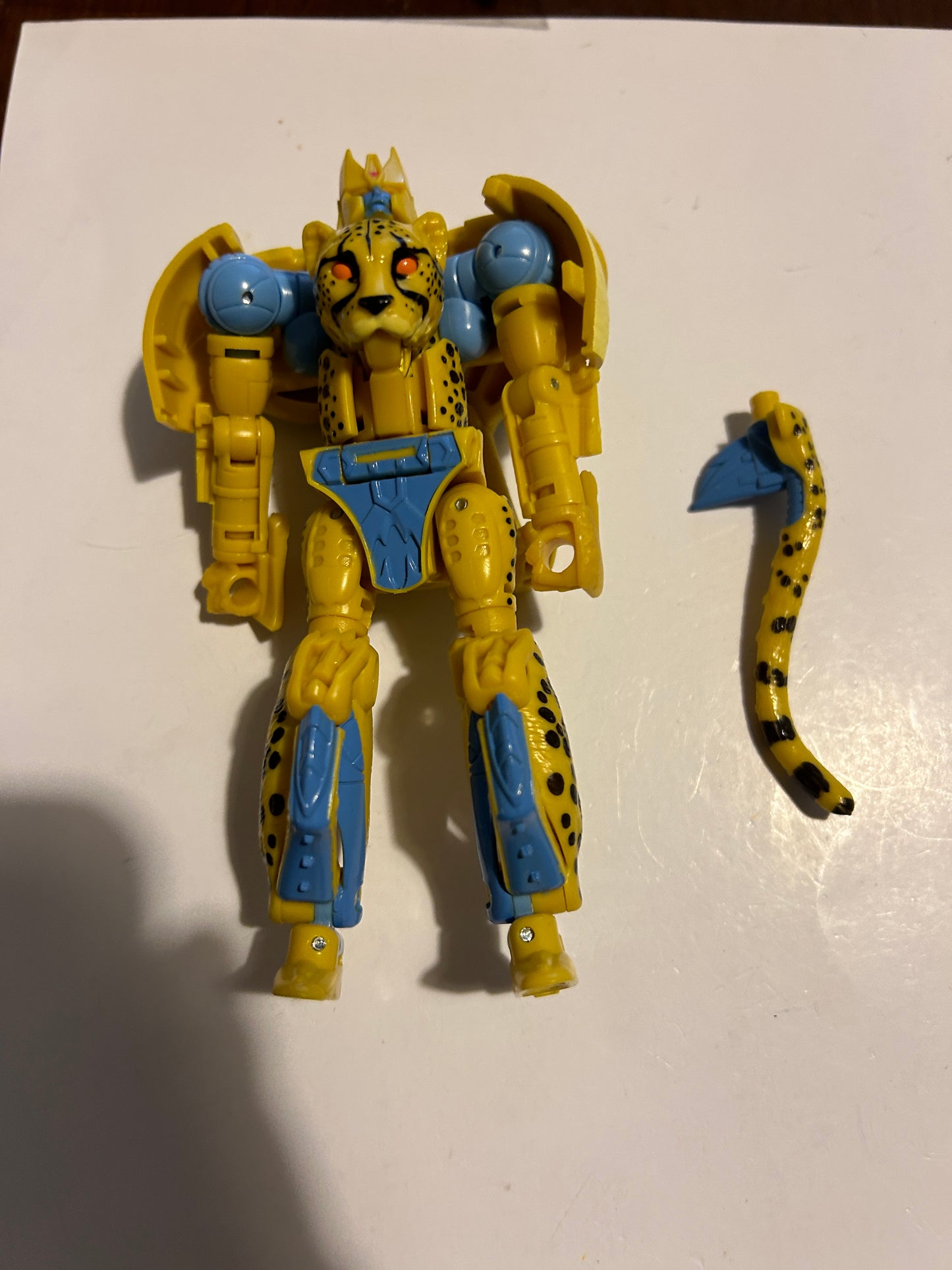 TF Kingdom Cheetor