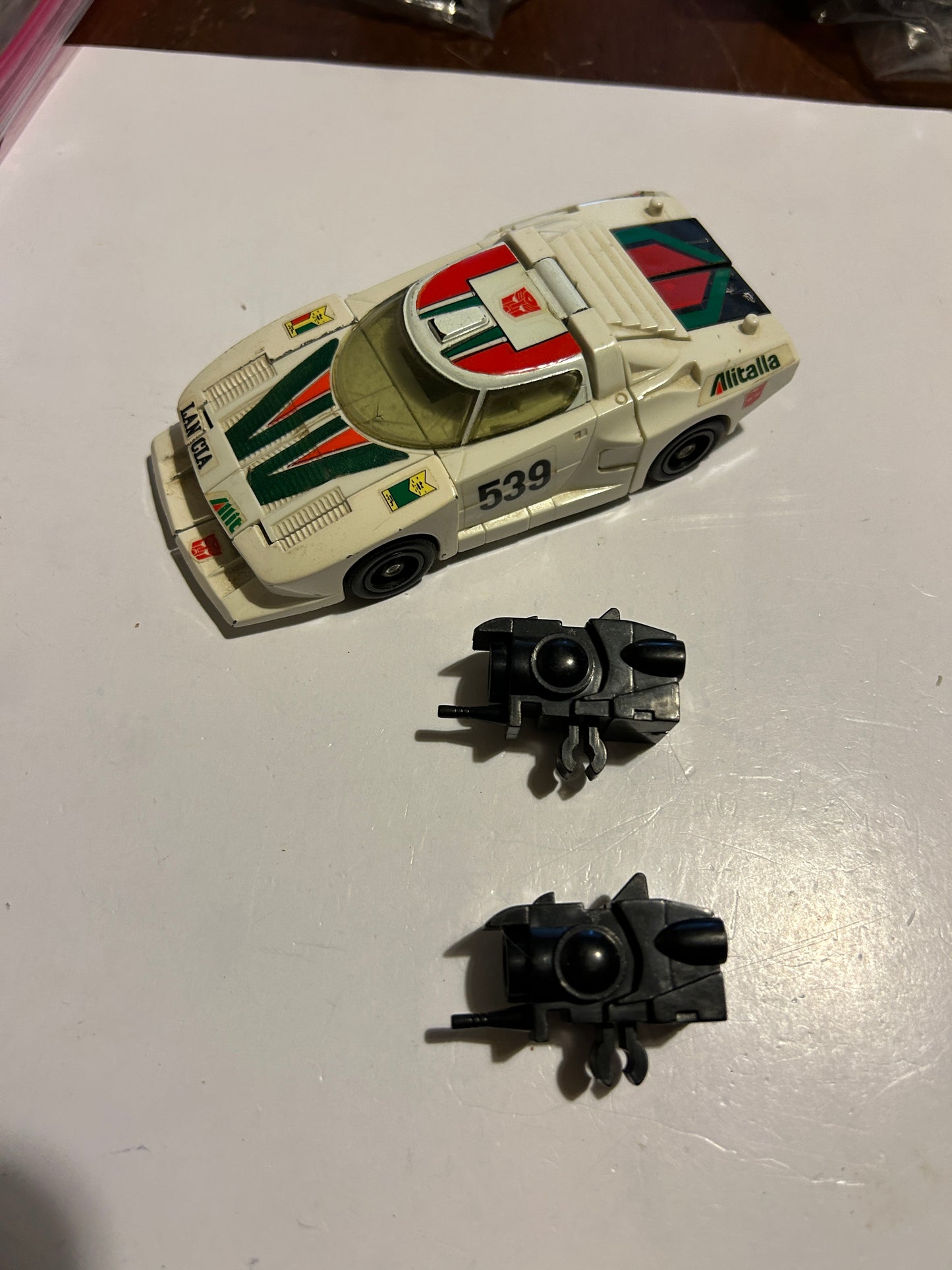 TF G1 Wheeljack incomplete