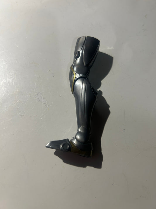 Marvel Legends Infinity Ultron What-If right leg