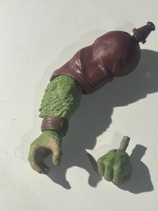 Marvel Legends Rintrah right arm and fist