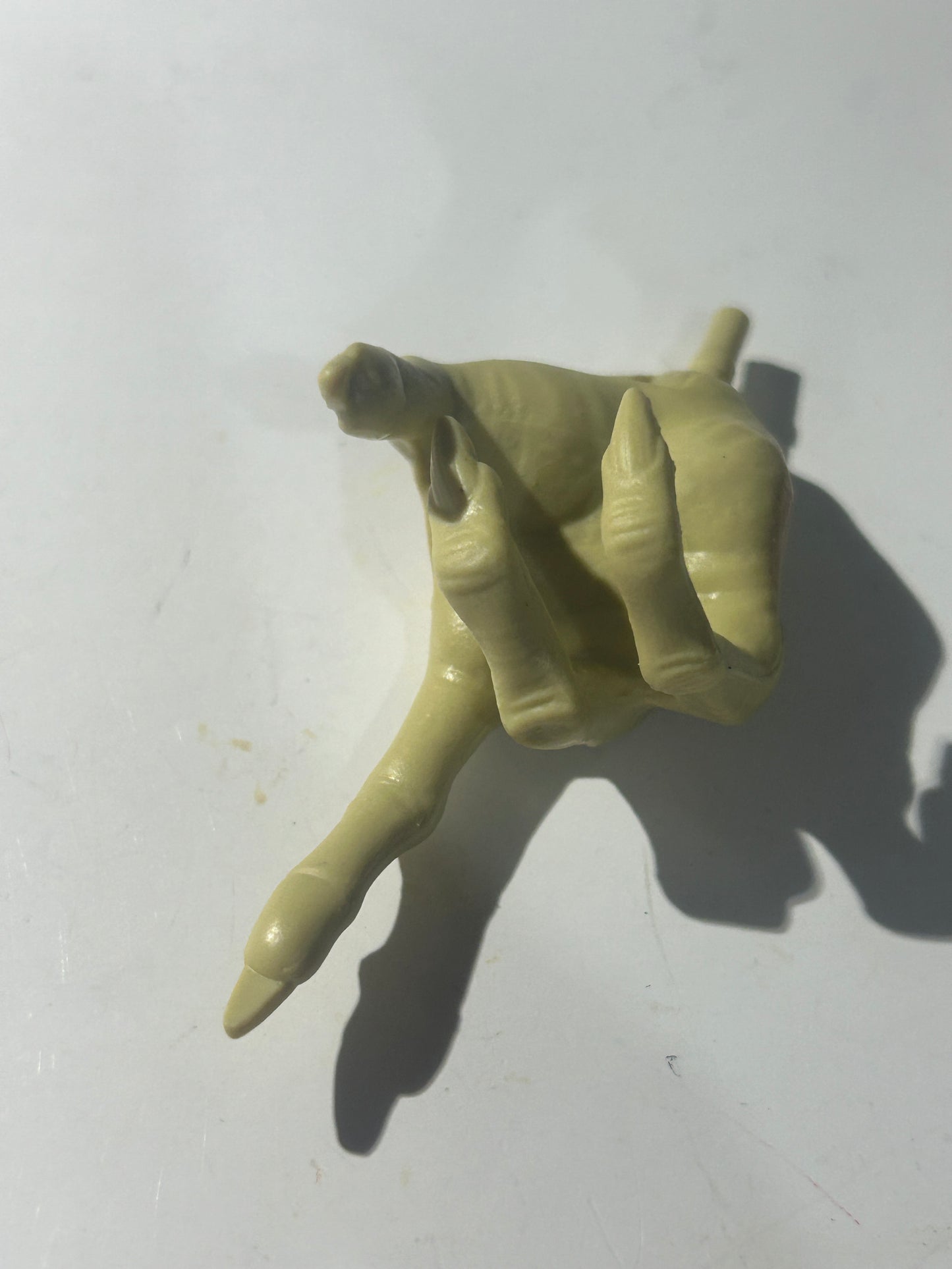 Marvel Legends Mojo SDCC right hand