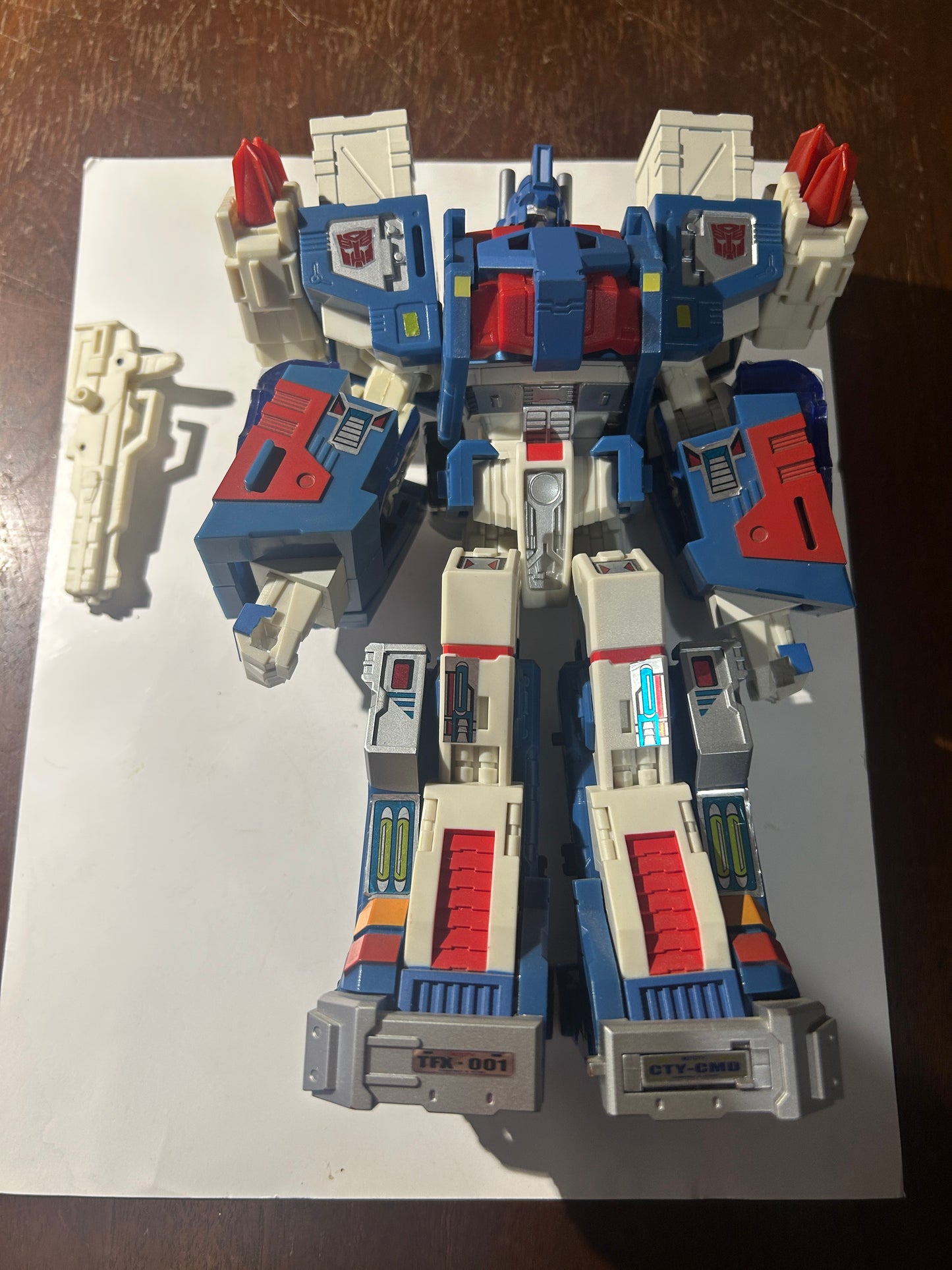 TF Classics Ultra Magnus w/Fansproject City Commander kit incomplete