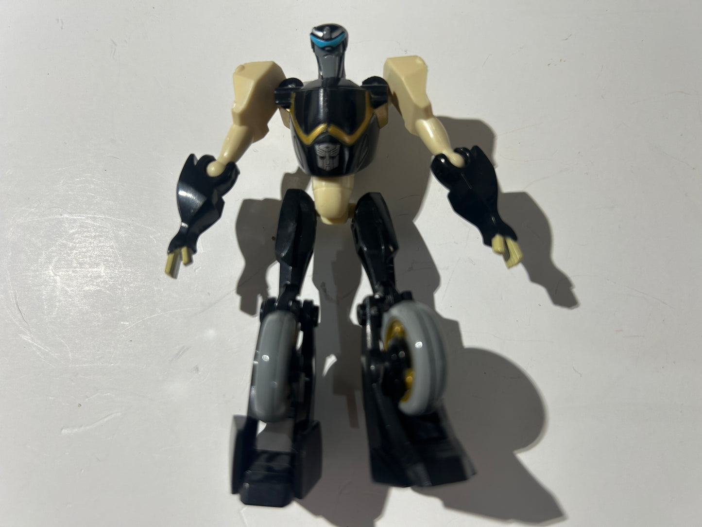 TF Animated Prowl Legends w/ silver logo (Target excl)