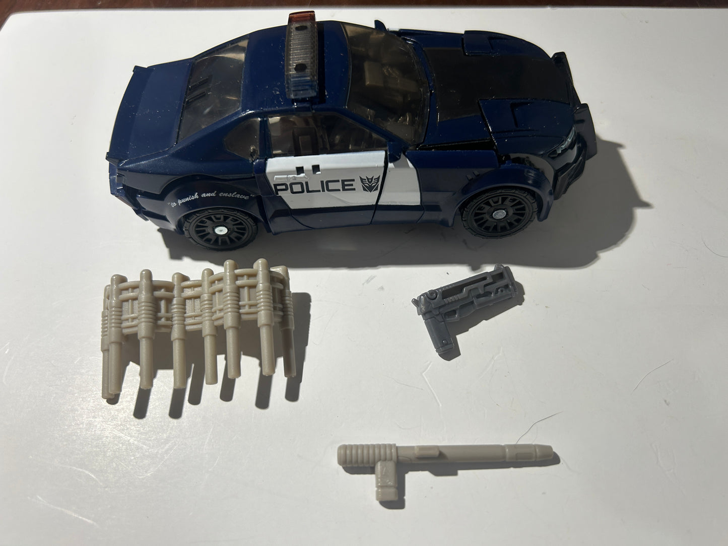 TF Movie 5 TLK Barricade dlx