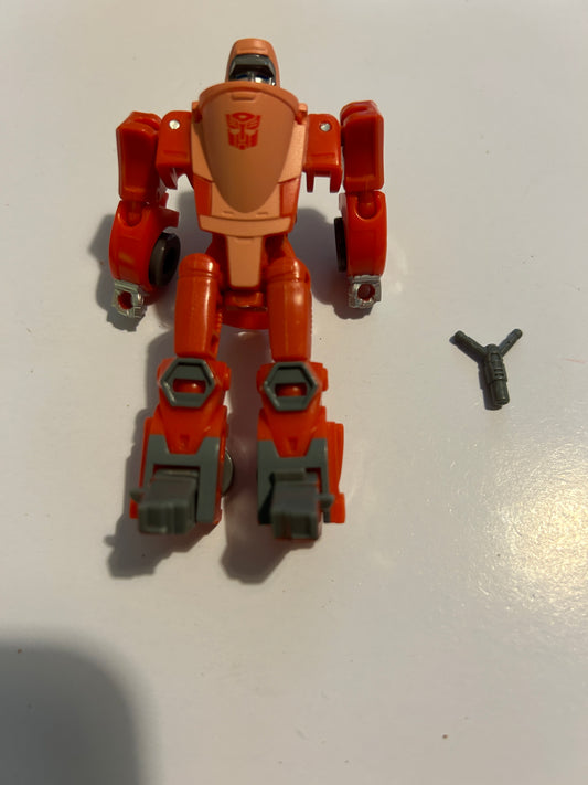 Studio Series G1 Wheelie #86 core class