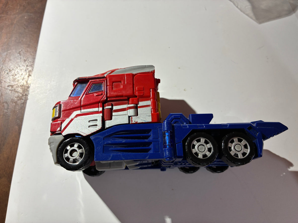 TF Classics Optimus Prime voyager incomplete