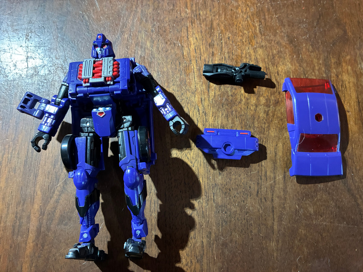 TF Legacy Shadow Striker