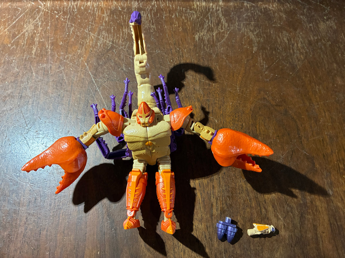 TF Legacy Sandstorm Predacon