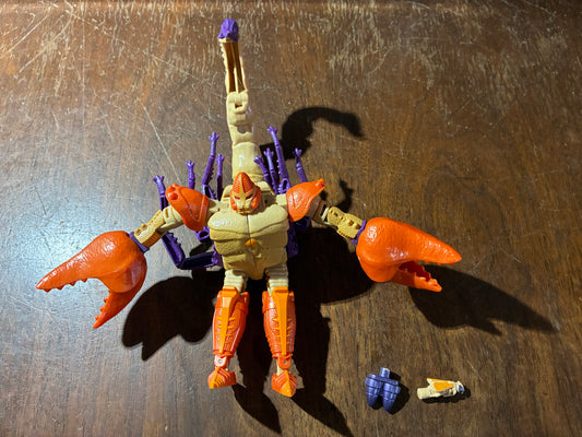 TF Legacy Sandstorm Predacon