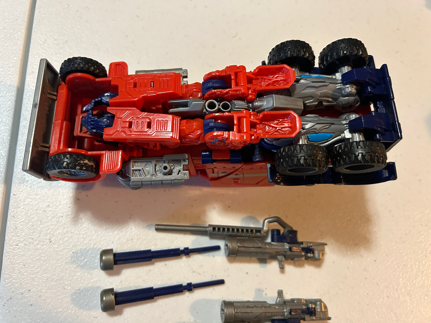 TF Movie 1 First Strike Optimus Prime voyager